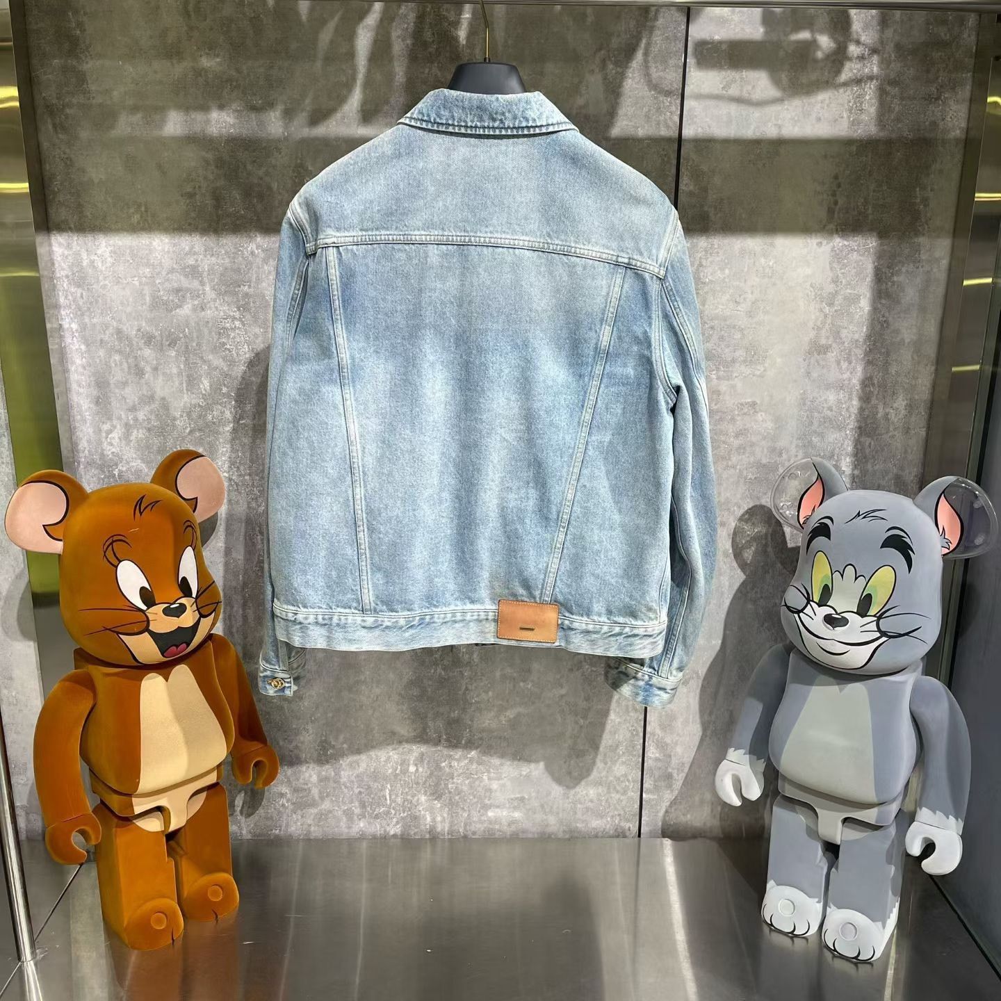Louis Vuitton Louis Vuitton Denim Blue Light Jacket m Men Size US M / EU 48-50 / 2 - 2 Thumbnail