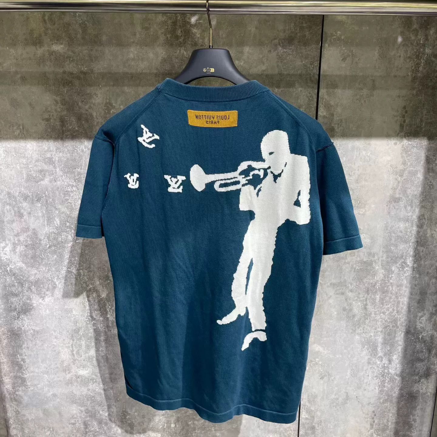 Louis Vuitton Louis Vuitton T-Shirt s Men Size US S / EU 44-46 / 1 - 2 Thumbnail
