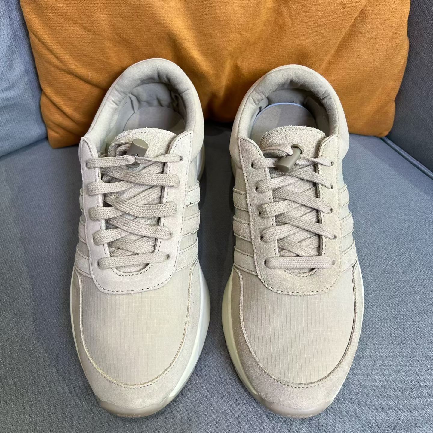 Fear of God Fear of God Retro Brown Lowtop Sneakers 10 Men Size US 10 / EU 43 - 2 Thumbnail