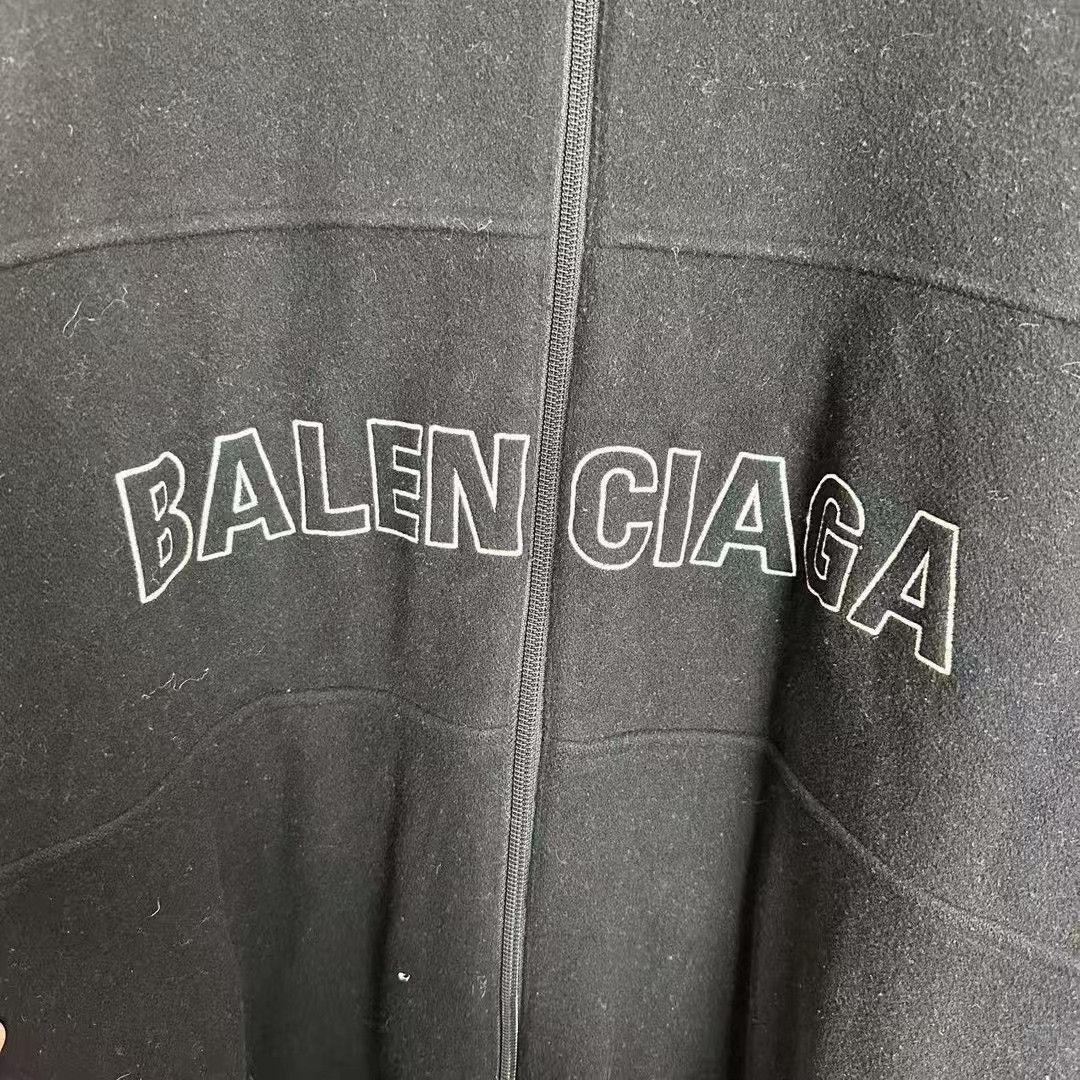Balenciaga Balenciaga Embroidered Cotton Heavy Coat l Men Size US L / EU 52-54 / 3 - 7 Thumbnail