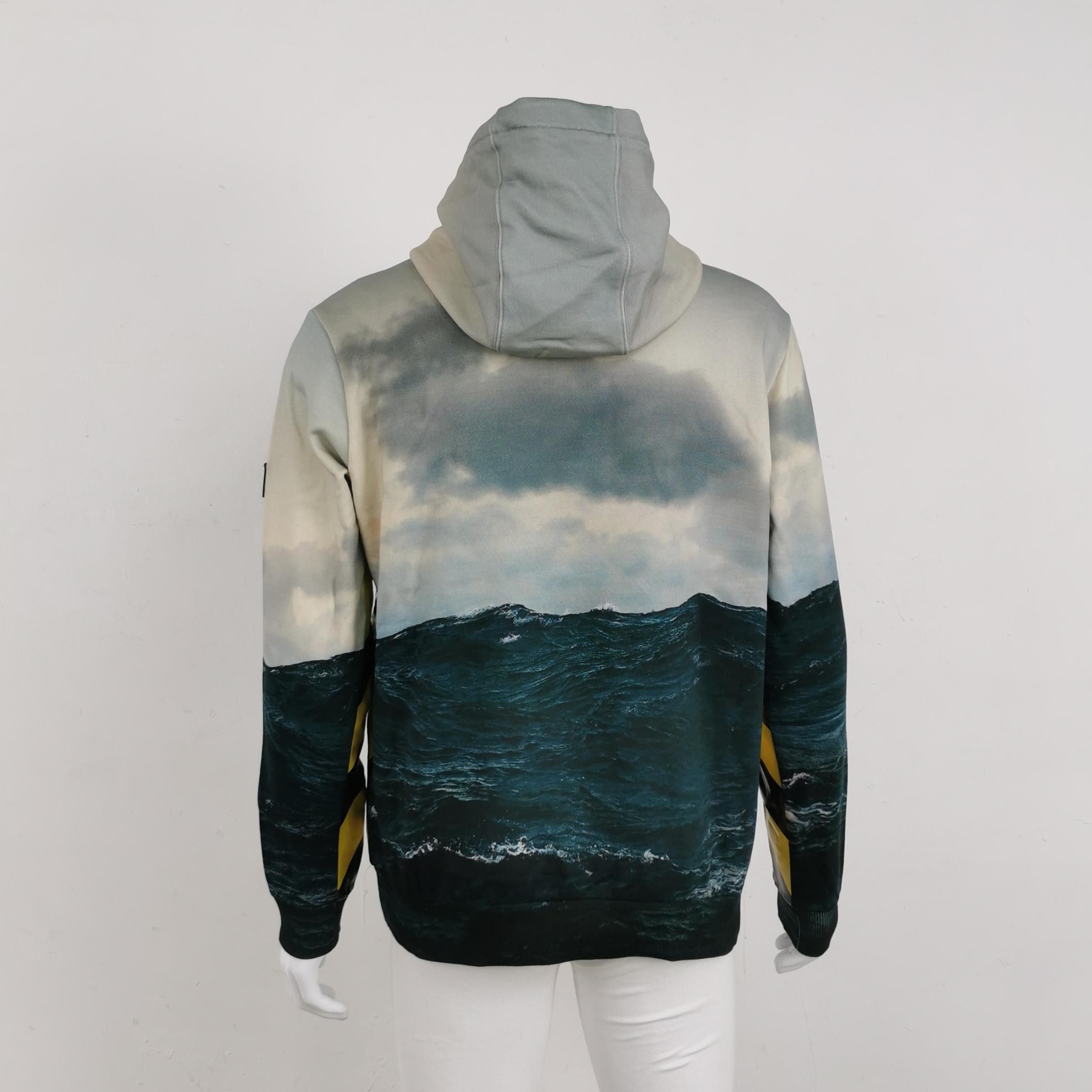 Burberry Burberry Wave Print Hoodie Size M Size US M / EU 48-50 / 2 - 3 Thumbnail