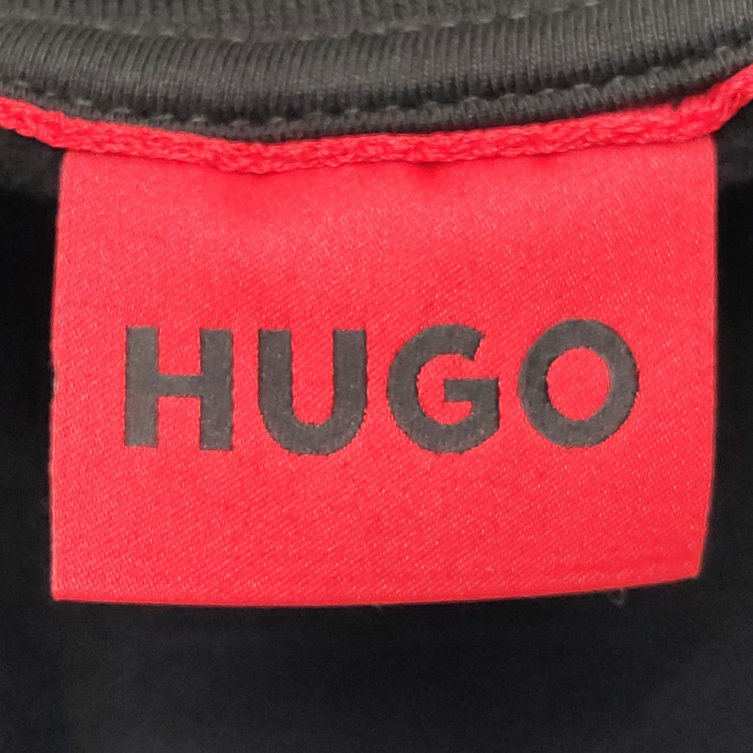 Hugo Boss Hugo Boss Graphic Dog Print Hoodie US M Size US M / EU 48-50 / 2 - 6 Thumbnail