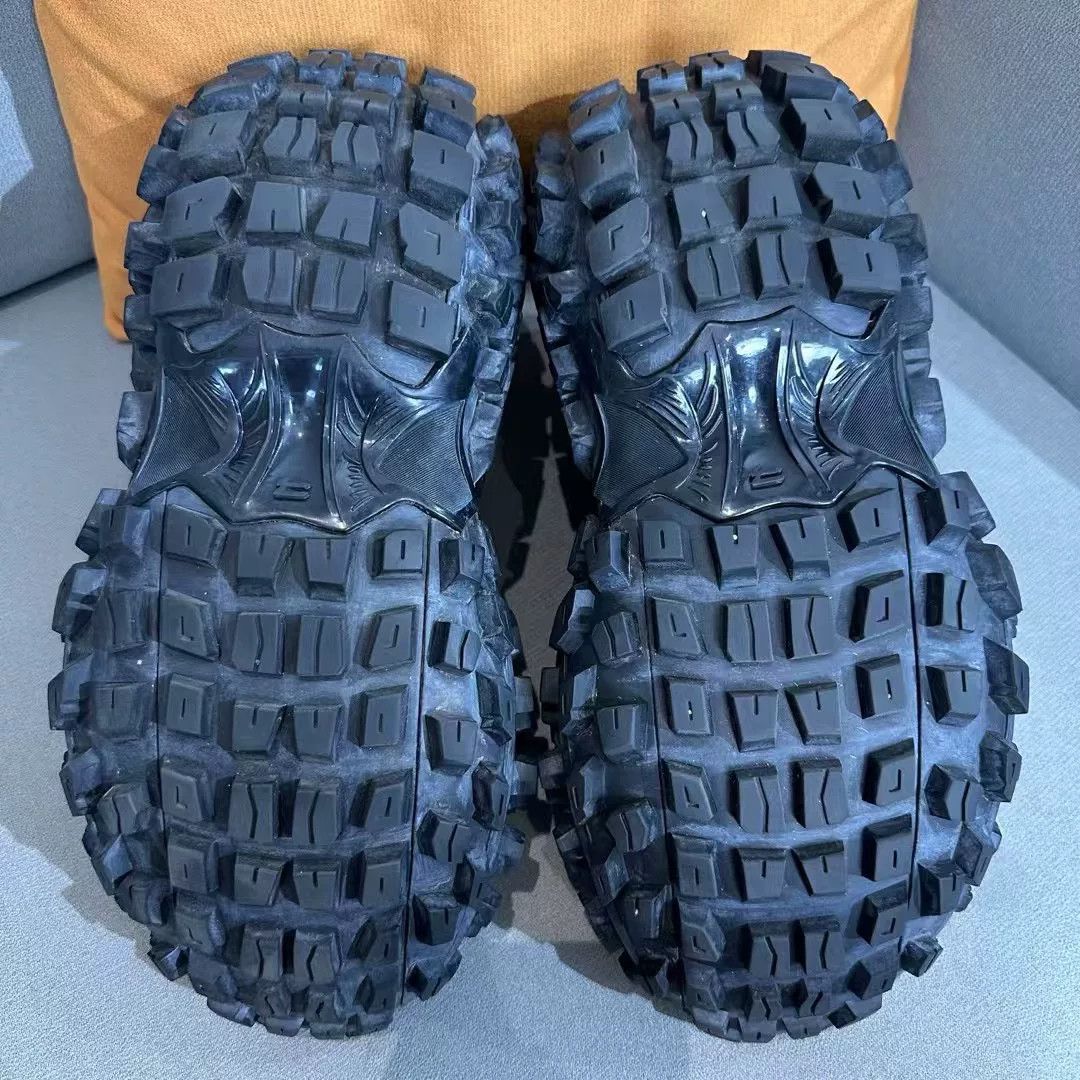 Balenciaga Balenciaga Black Lowtop Sneakers 8 Men Size US 8 / EU 41 - 6 Thumbnail