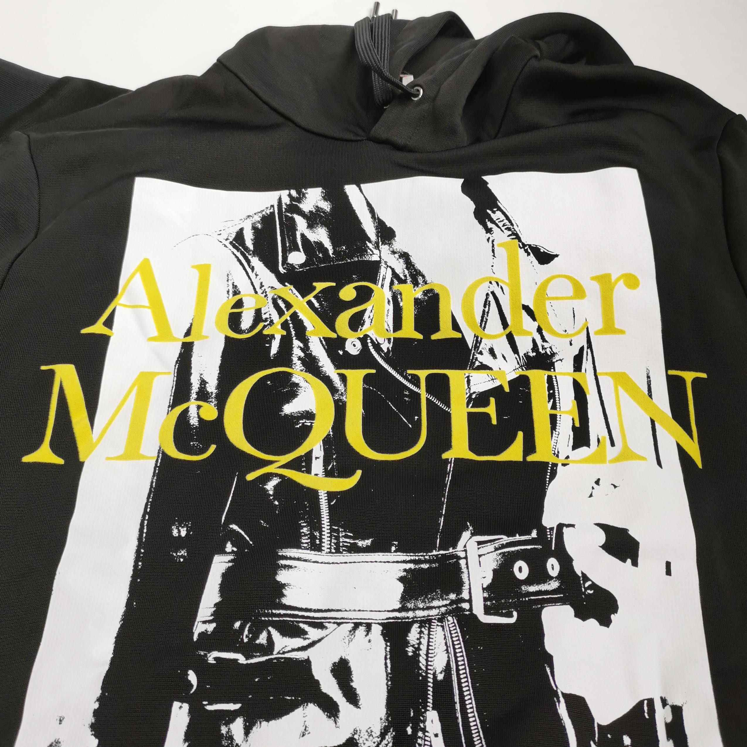 Alexander McQueen Alexander McQueen Graphic Logo Hoodie Size S Size US S / EU 44-46 / 1 - 4 Thumbnail
