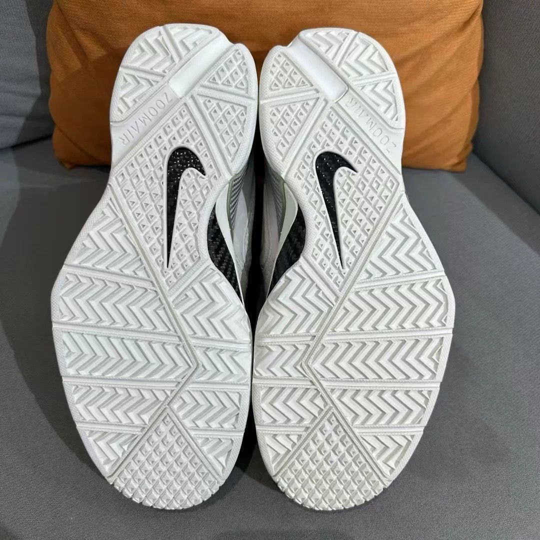 Thom Browne Thom Browne White Lowtop Sneakers 9 Men Size US 9 / EU 42 - 6 Thumbnail