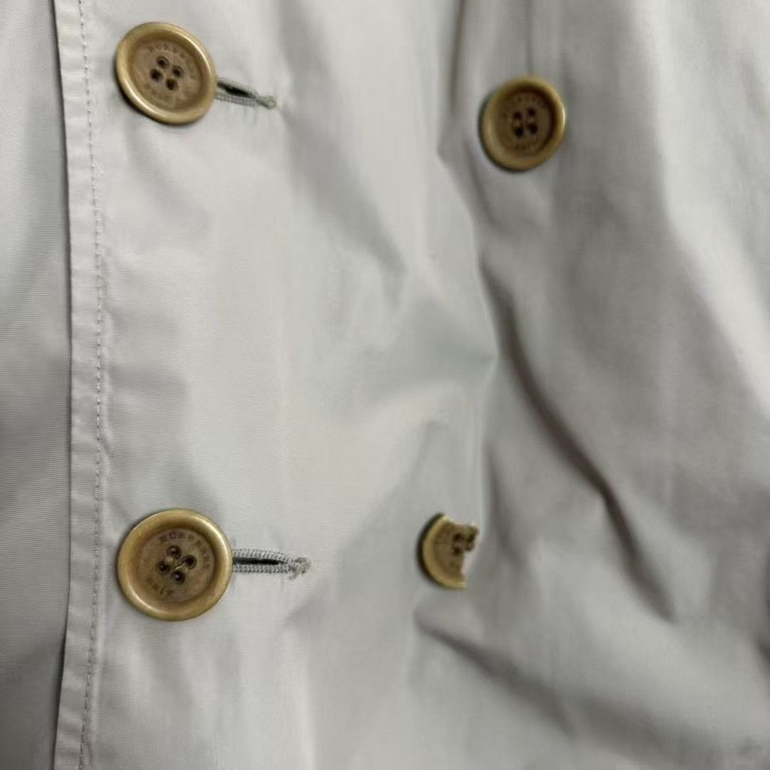 Burberry Burberry Beige Coat L Women Size L / US 10 / IT 46 - 4 Thumbnail