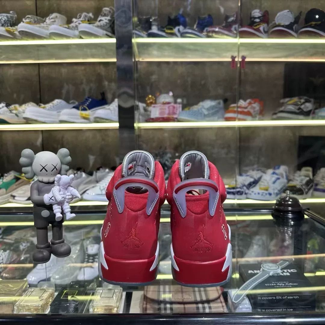Jordan Brand Jordan Brand AIR JORDAN Lowtop Sneakers 11.5 Men Size US 11.5 / EU 44-45 - 3 Thumbnail