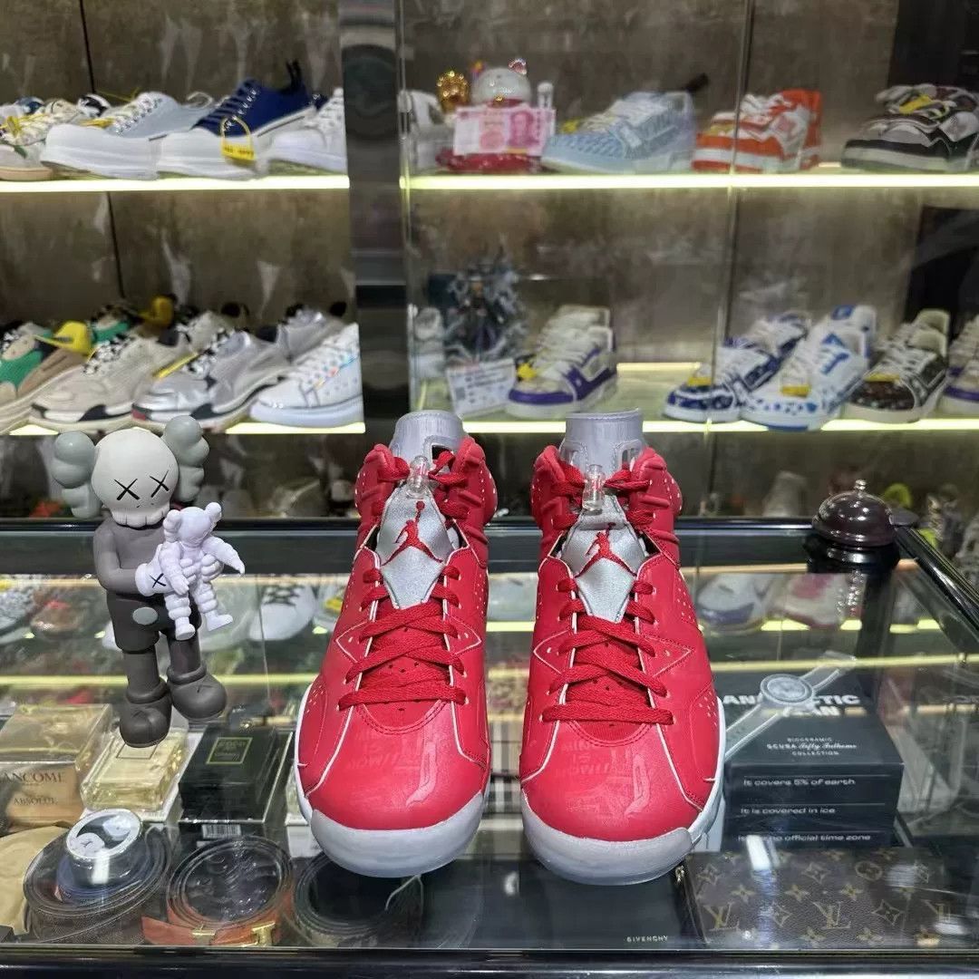Jordan Brand Jordan Brand AIR JORDAN Lowtop Sneakers 11.5 Men Size US 11.5 / EU 44-45 - 2 Thumbnail