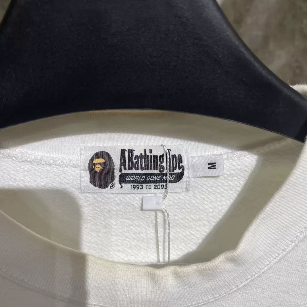 Bape Bape Ape Head White Hoodie S Women Size S / US 4 / IT 40 - 3 Thumbnail