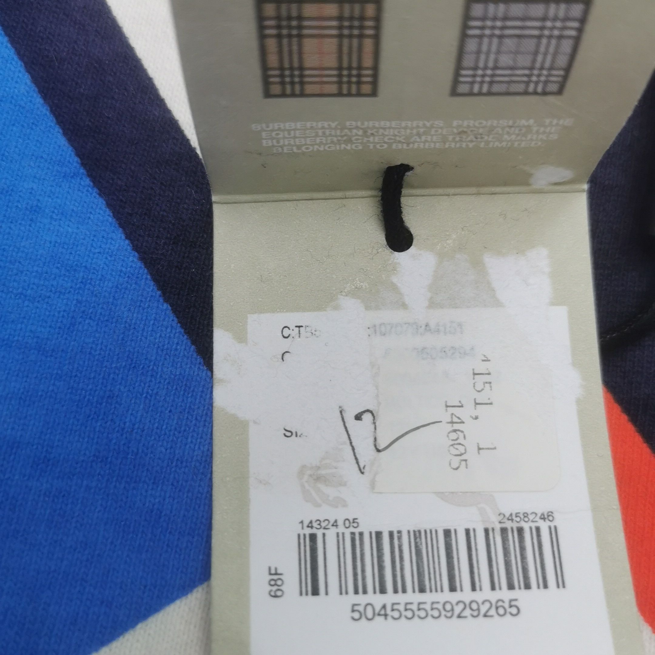 Burberry Burberry Colorblock Logo Print Sweatshirt 12Y Size US XXS / EU 40 - 10 Thumbnail