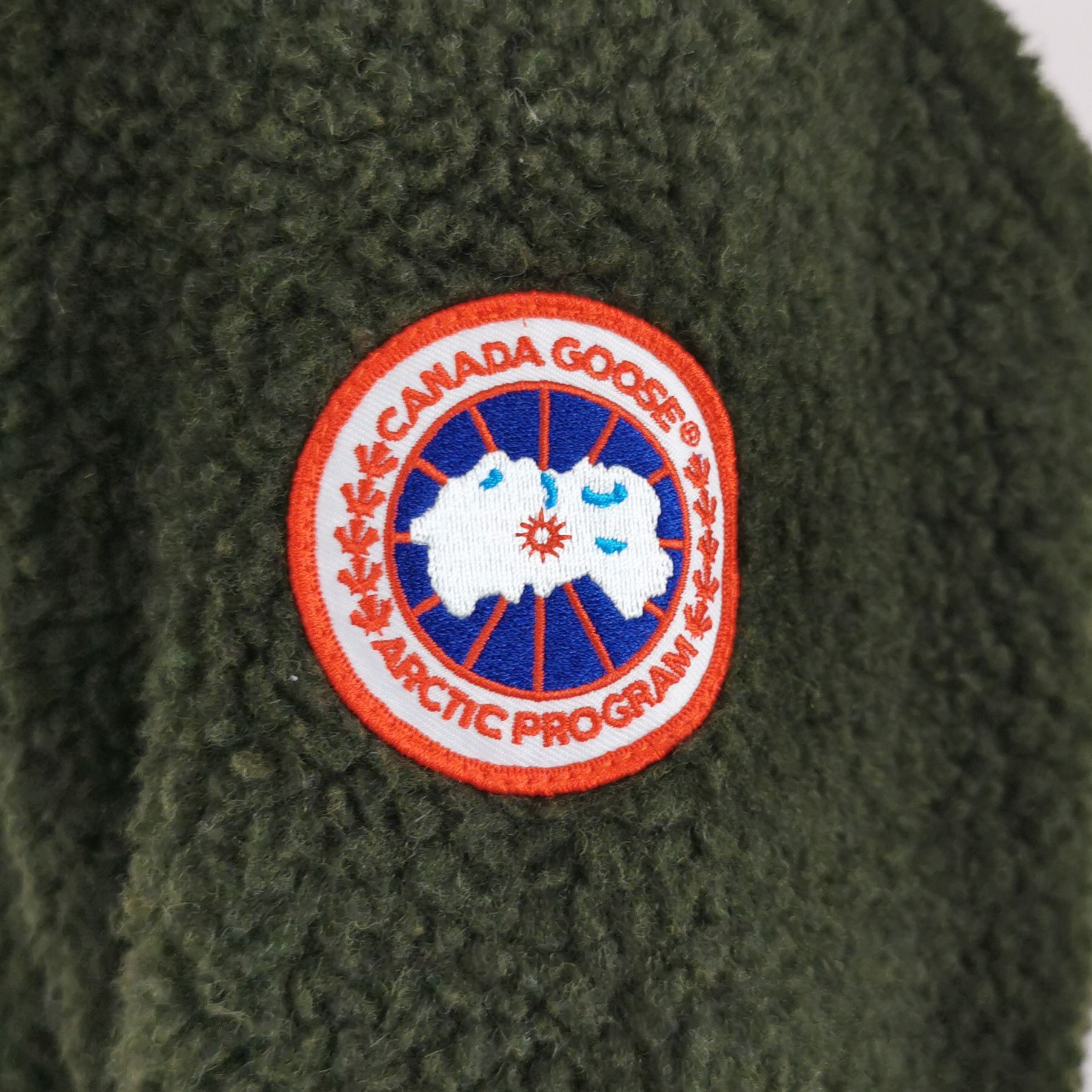 Canada Goose Canada Goose Wool Blend Fleece Pullover Size L Size US L / EU 52-54 / 3 - 4 Thumbnail
