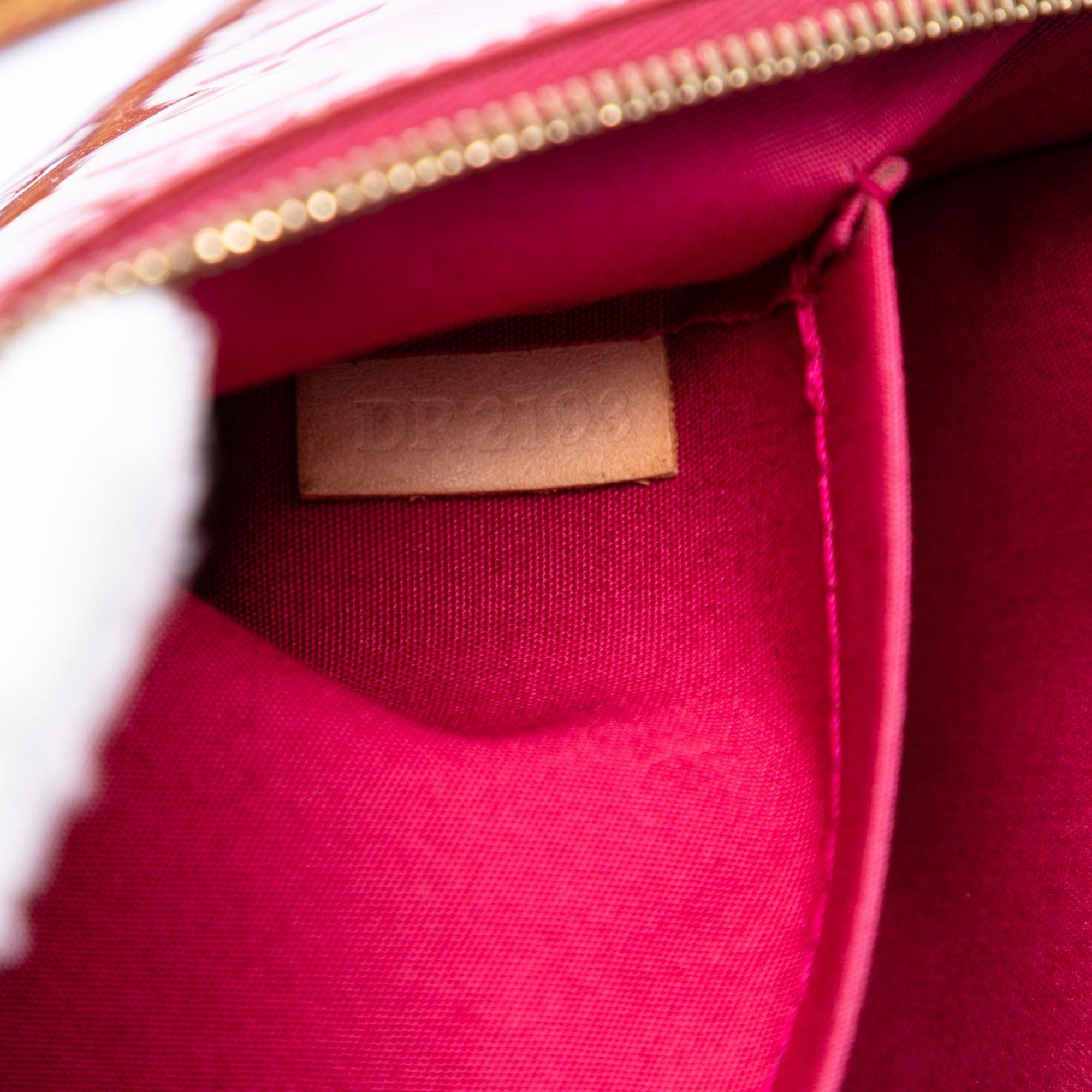 Louis Vuitton Monogram Vernis Pochette Accessoires Size ONE SIZE - 6 Thumbnail