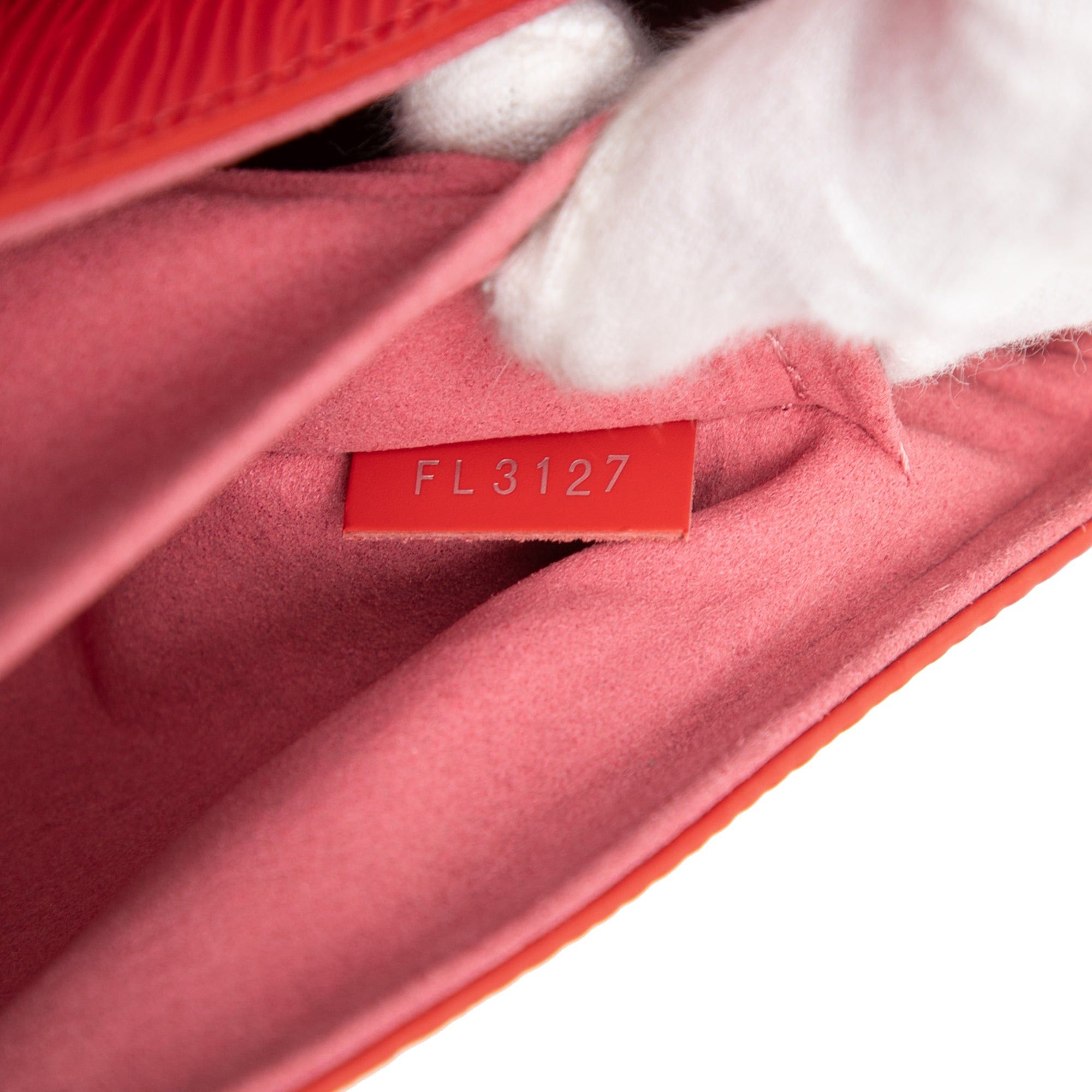 Louis Vuitton Epi Twist MM Size ONE SIZE - 6 Thumbnail
