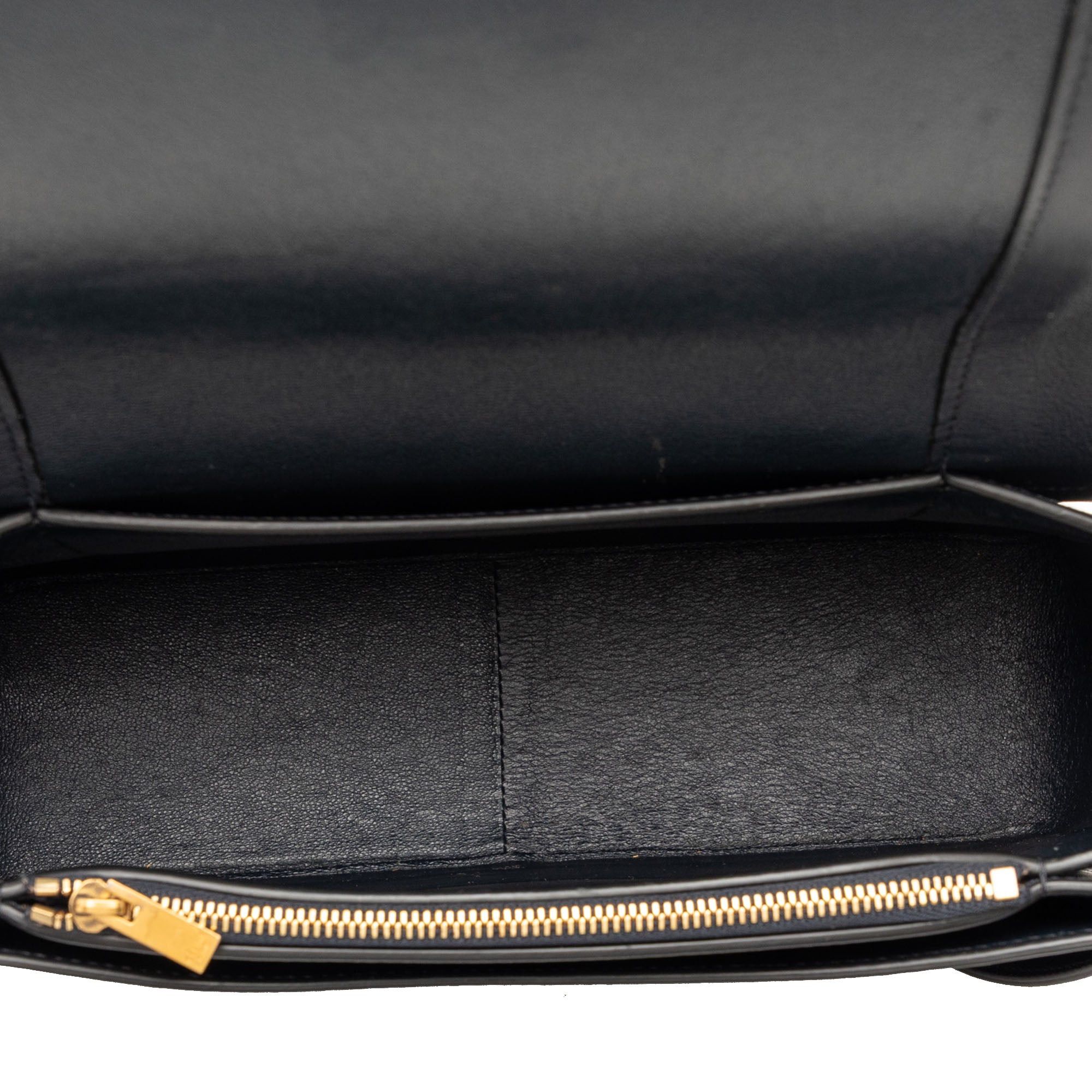 Celine Medium Shiny Smooth Calfskin Frame Shoulder Bag Size ONE SIZE - 4 Thumbnail