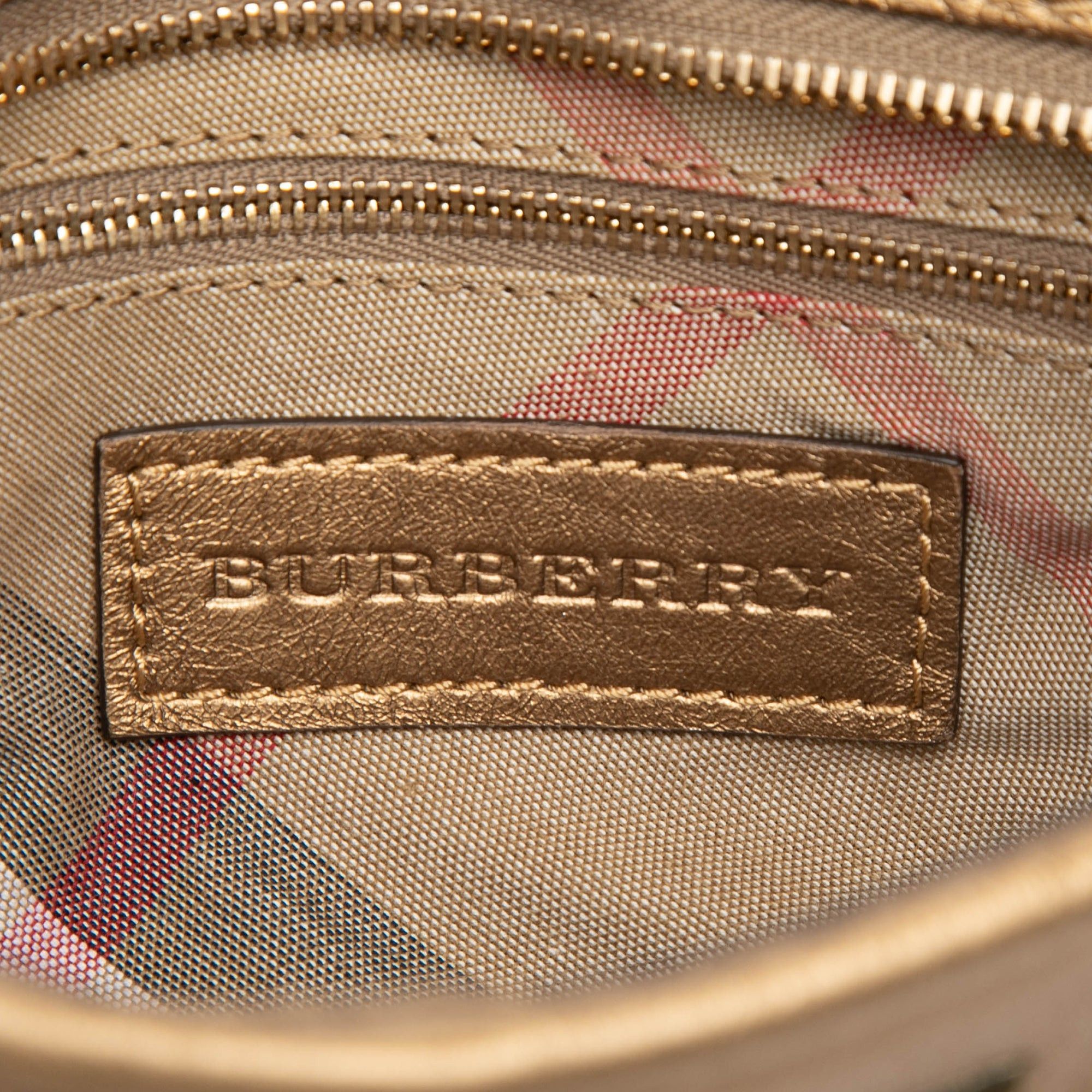 Burberry Metallic Leather Sling Knot Shoulder Bag Size ONE SIZE - 5 Thumbnail