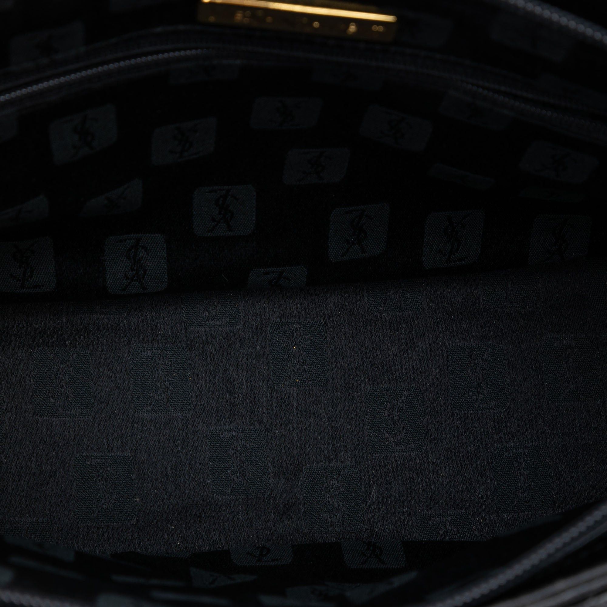 Saint Laurent Paris Croc Embossed Leather Shoulder Bag Size ONE SIZE - 4 Thumbnail