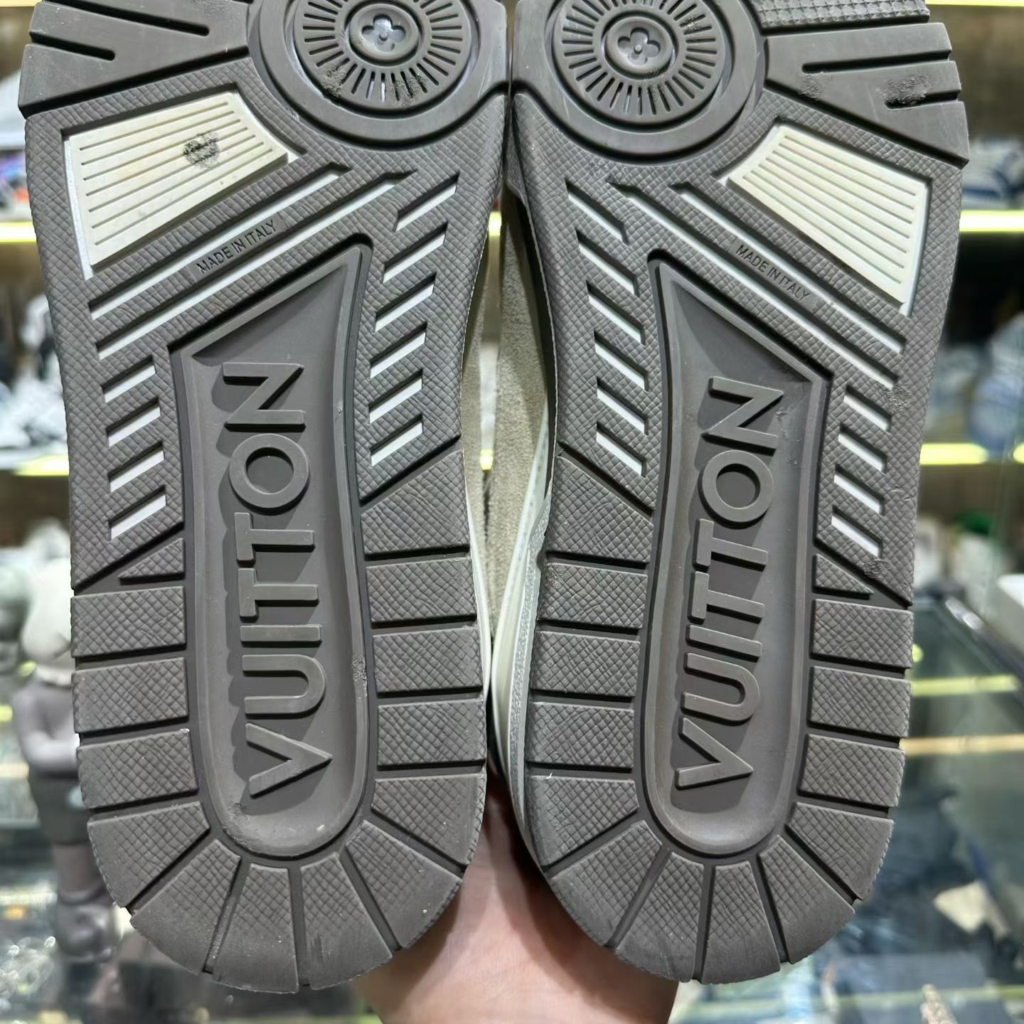 Louis Vuitton Louis Vuitton Training Camo Orange Lowtop Sneakers 8.5 Men Size US 8.5 / EU 41-42 - 7 Thumbnail