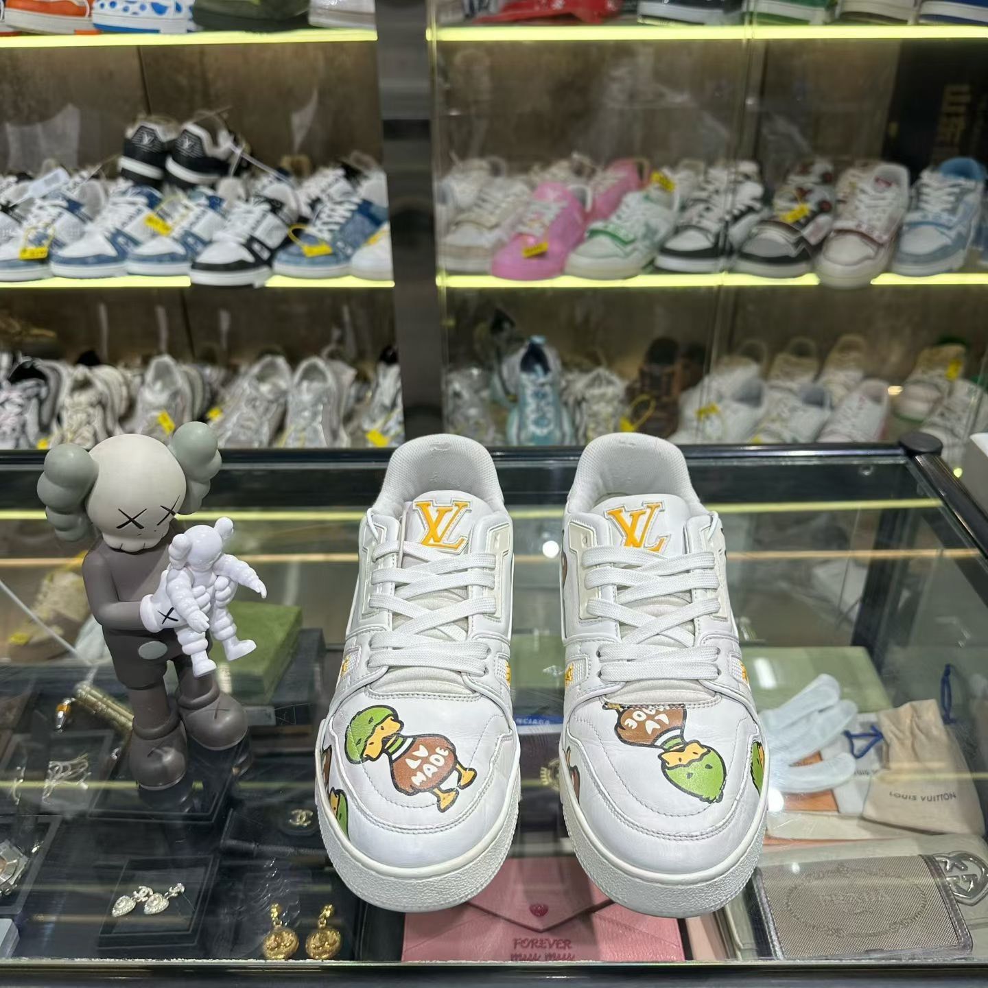 Louis Vuitton Louis Vuitton Training Orange Lowtop Sneakers 7 Men Size US 7 / EU 40 - 3 Thumbnail