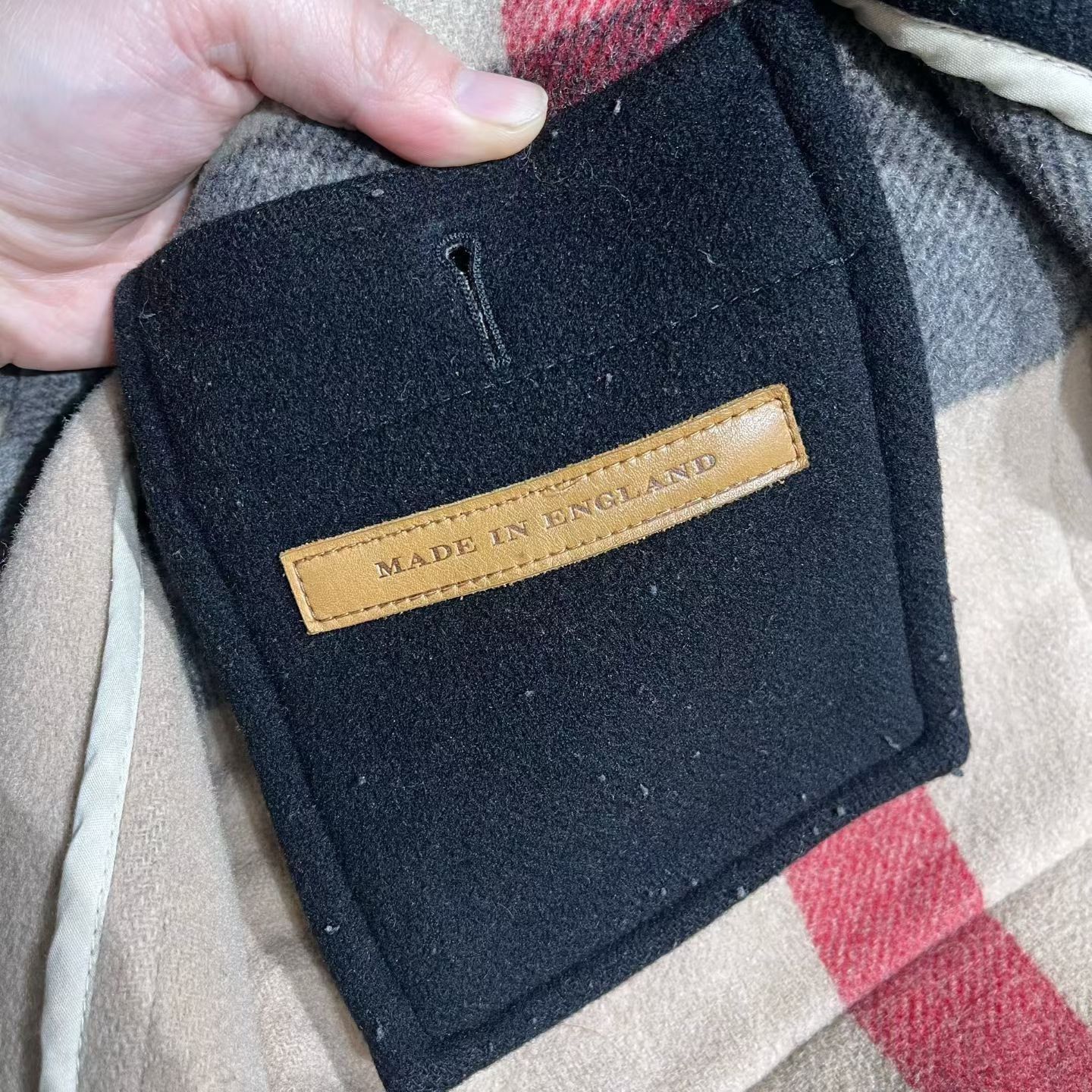 Burberry Burberry Black Heavy Coat l Men Size US L / EU 52-54 / 3 - 4 Thumbnail