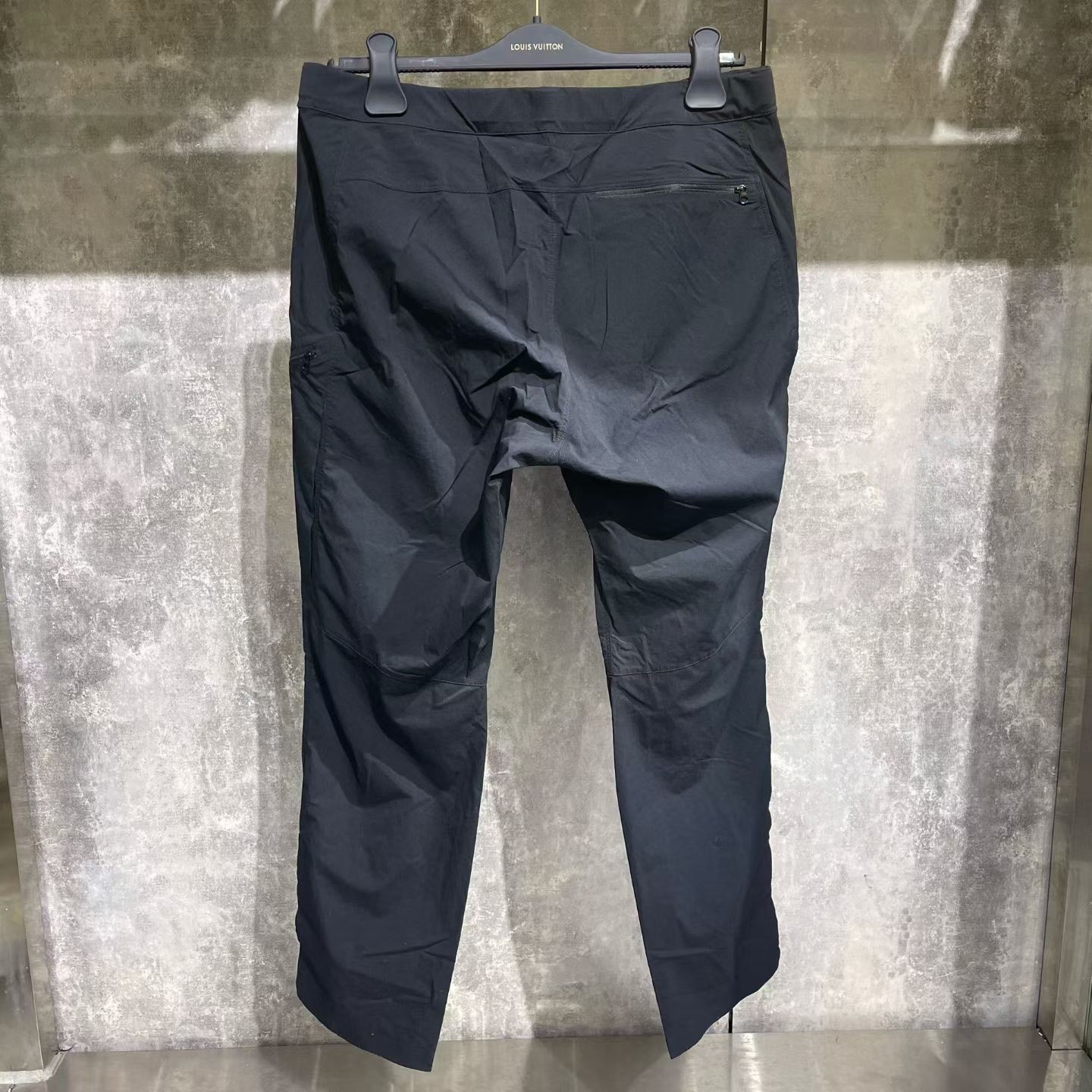 Arc'teryx Arc'teryx Hiking Casual Pants 30 Men Size US 30 / EU 46 - 2 Thumbnail