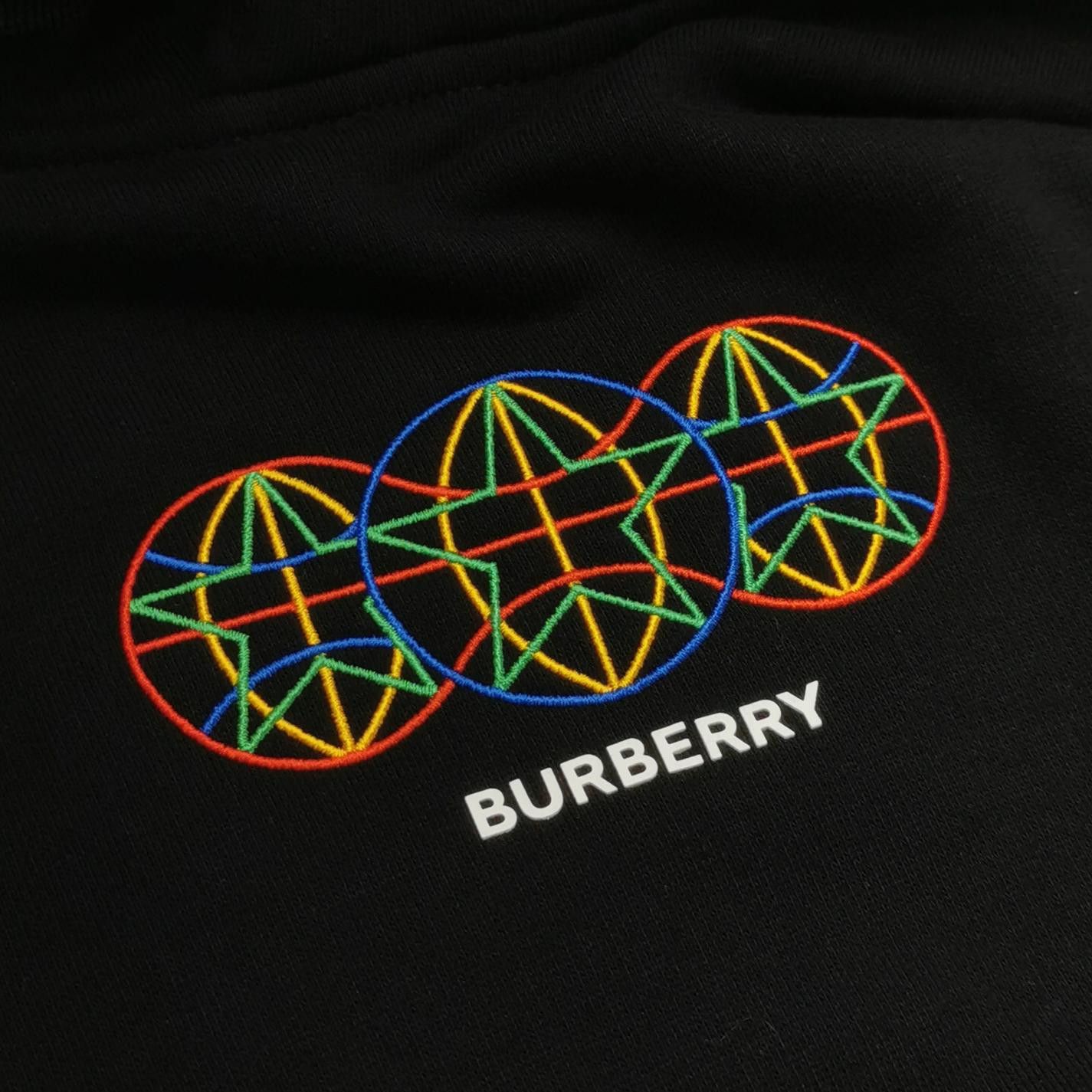 Burberry Burberry Embroidered Logo Hoodie M Size US M / EU 48-50 / 2 - 4 Thumbnail