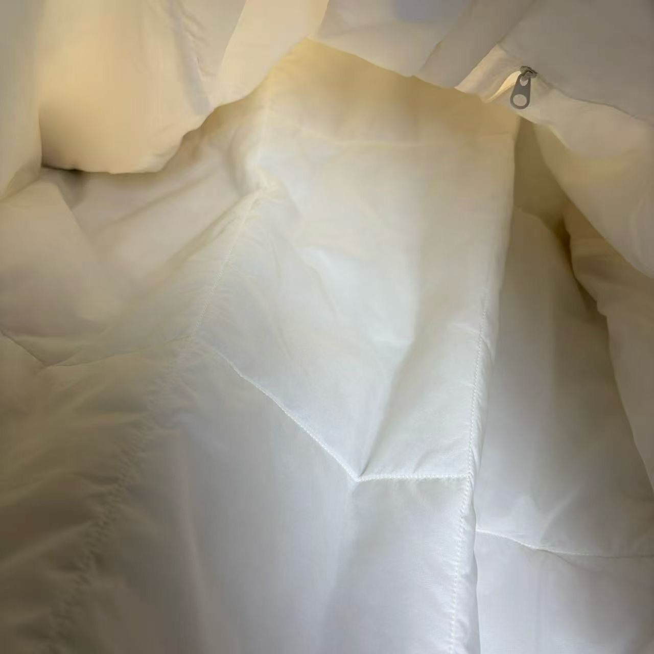 Arc'teryx Arc'teryx Cotton White Heavy Coat l Men Size US L / EU 52-54 / 3 - 2 Thumbnail