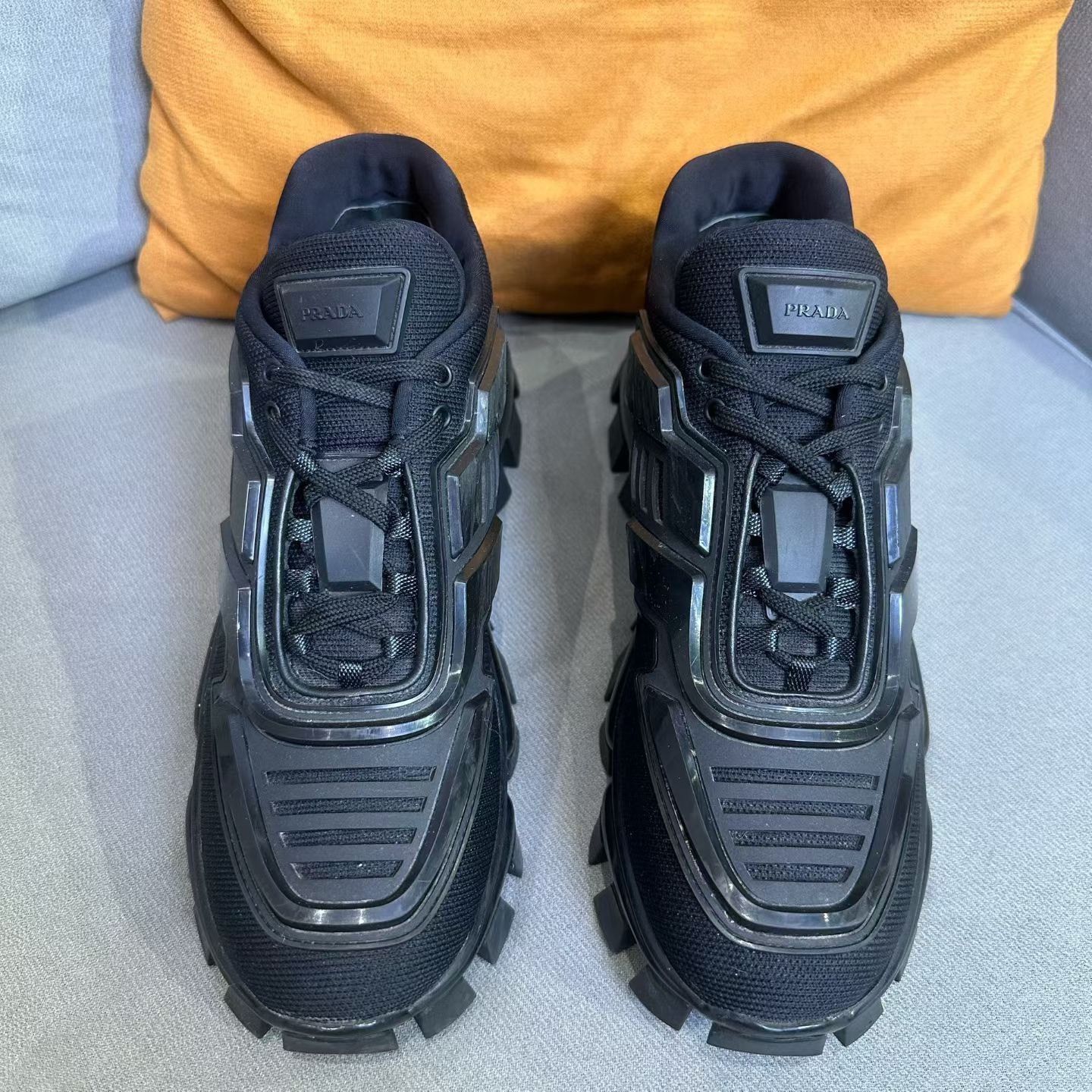 Prada Prada Black Lowtop Sneakers us_8 Women Size US 8 / IT 38 - 2 Thumbnail