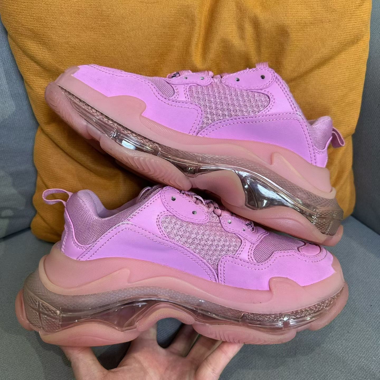 Balenciaga Balenciaga Pink Lowtop Sneakers us_7 Women Size US 7 / IT 37 - 3 Thumbnail