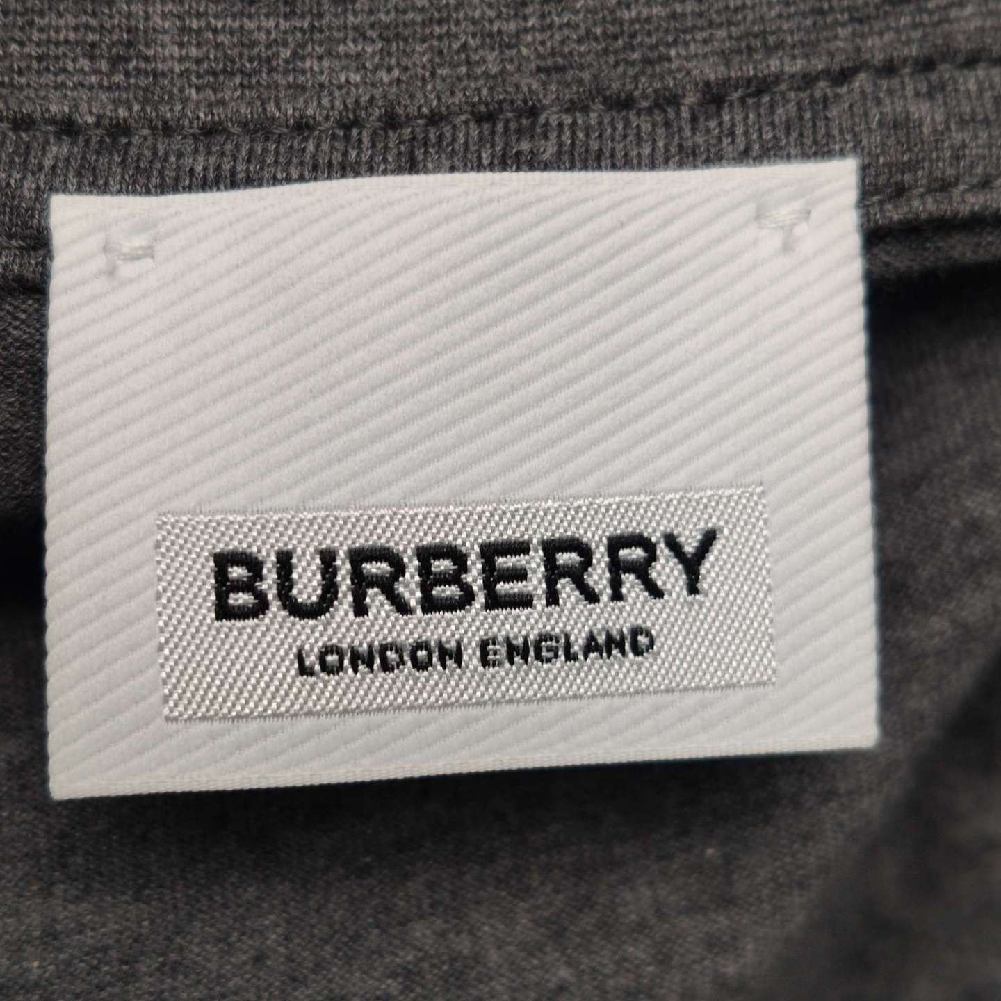 Burberry Burberry Logo T-Shirt XL Size US XL / EU 56 / 4 - 6 Thumbnail