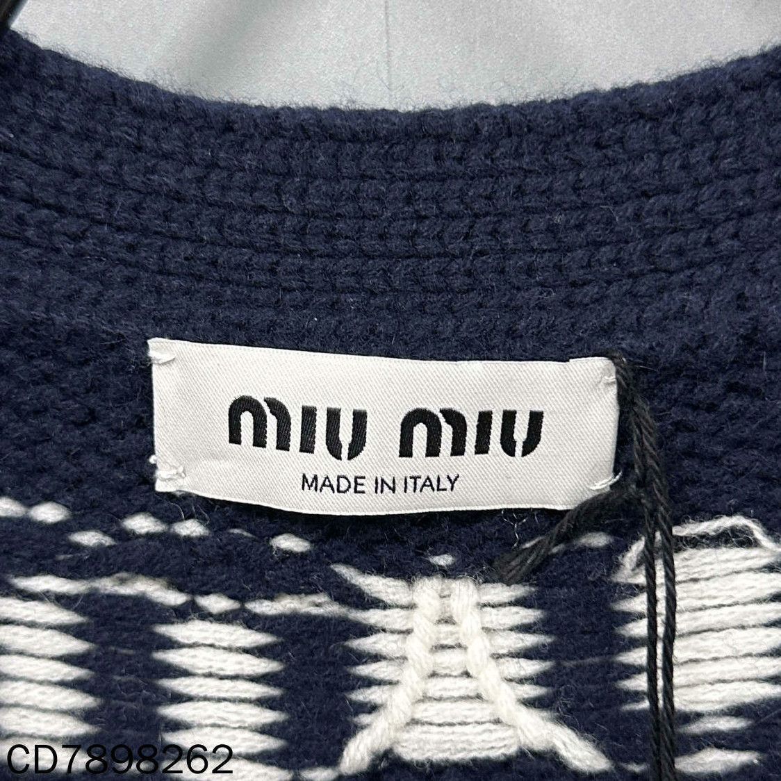 Miu Miu Miu Miu Sweater S Women Size S / US 4 / IT 40 - 4 Thumbnail