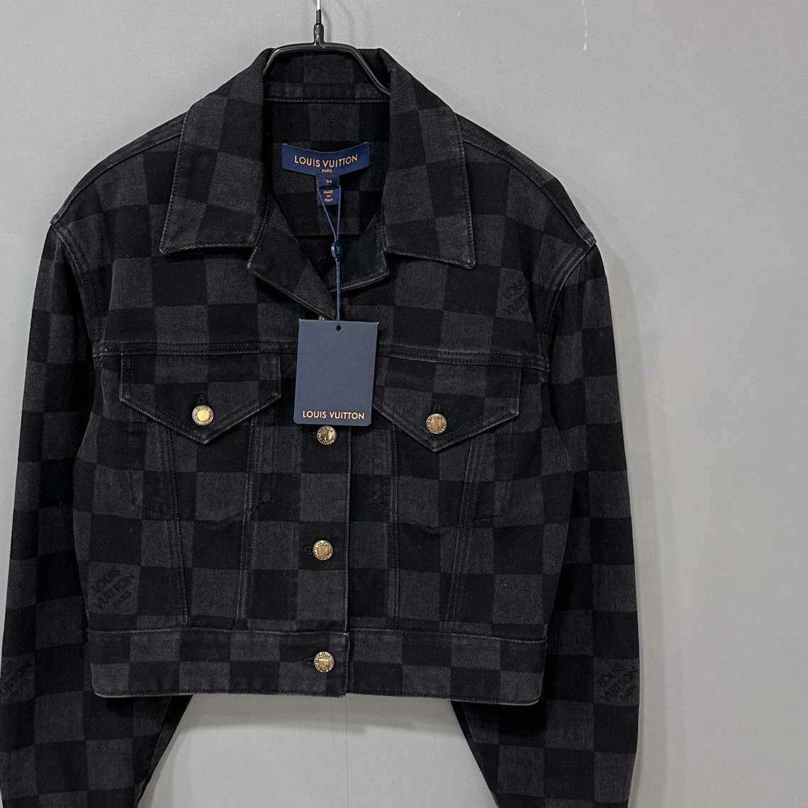 Louis Vuitton Louis Vuitton Denim Gray Jacket M Women Size M / US 6-8 / IT 42-44 - 2 Thumbnail