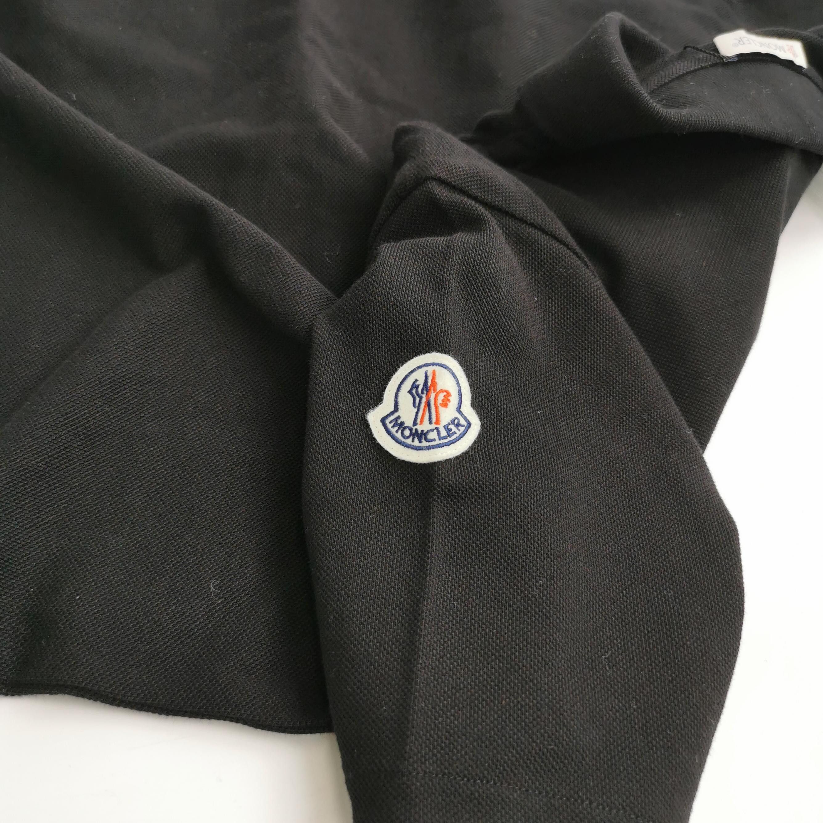 Moncler Moncler Logo Patch Polo Shirt S Size US S / EU 44-46 / 1 - 4 Thumbnail
