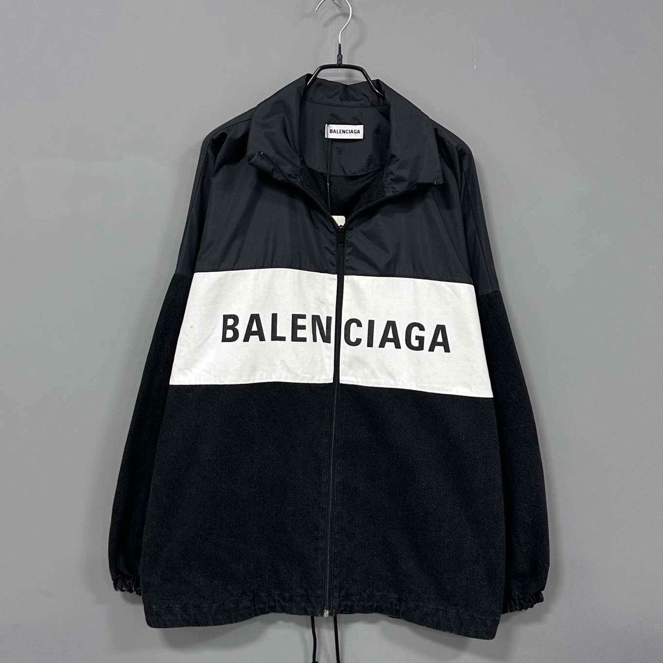 Balenciaga Balenciaga Retro Denim Jacket XS Women Size XS / US 0-2 / IT 36-38 - 2 Thumbnail