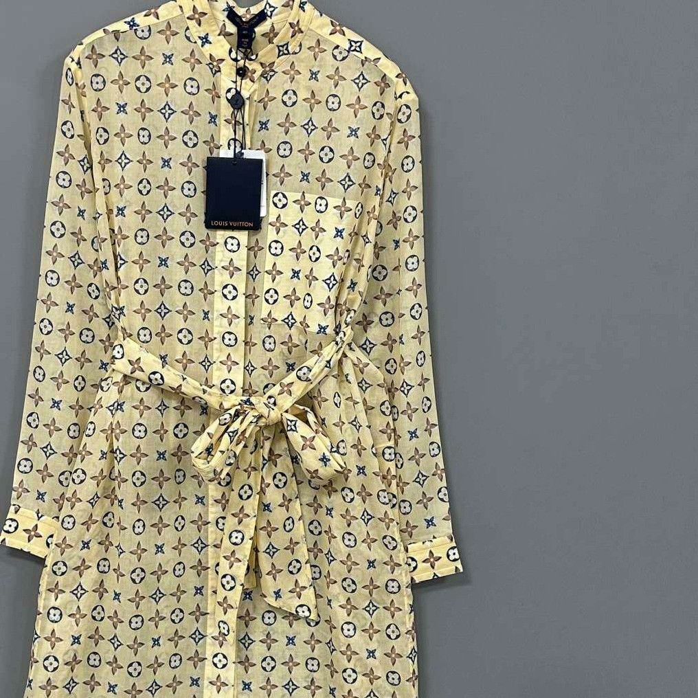 Louis Vuitton Louis Vuitton Dress M Women Size M / US 6-8 / IT 42-44 - 2 Thumbnail
