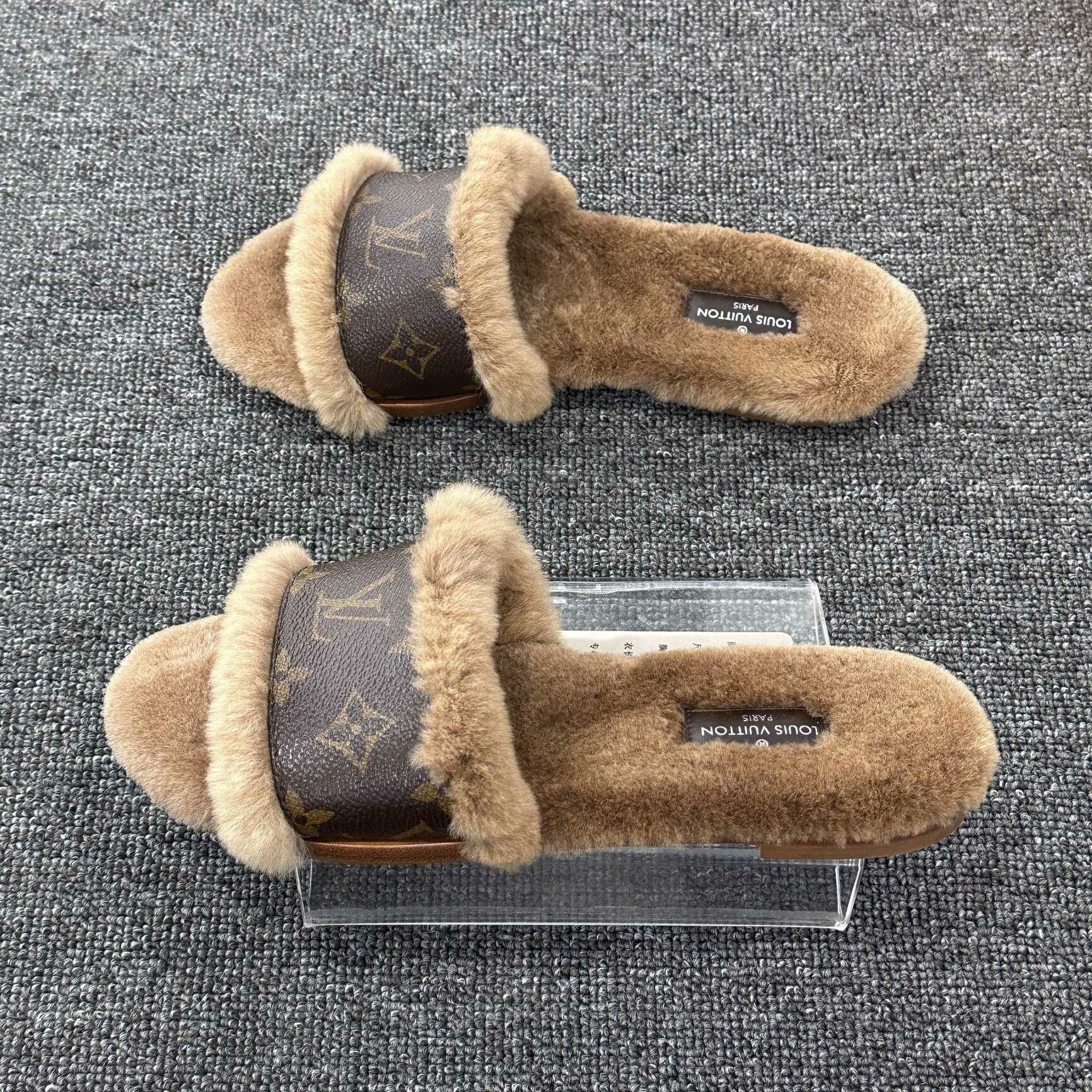 Louis Vuitton Louis Vuitton Sandals us_6 Women Size US 6 / IT 36 - 3 Thumbnail