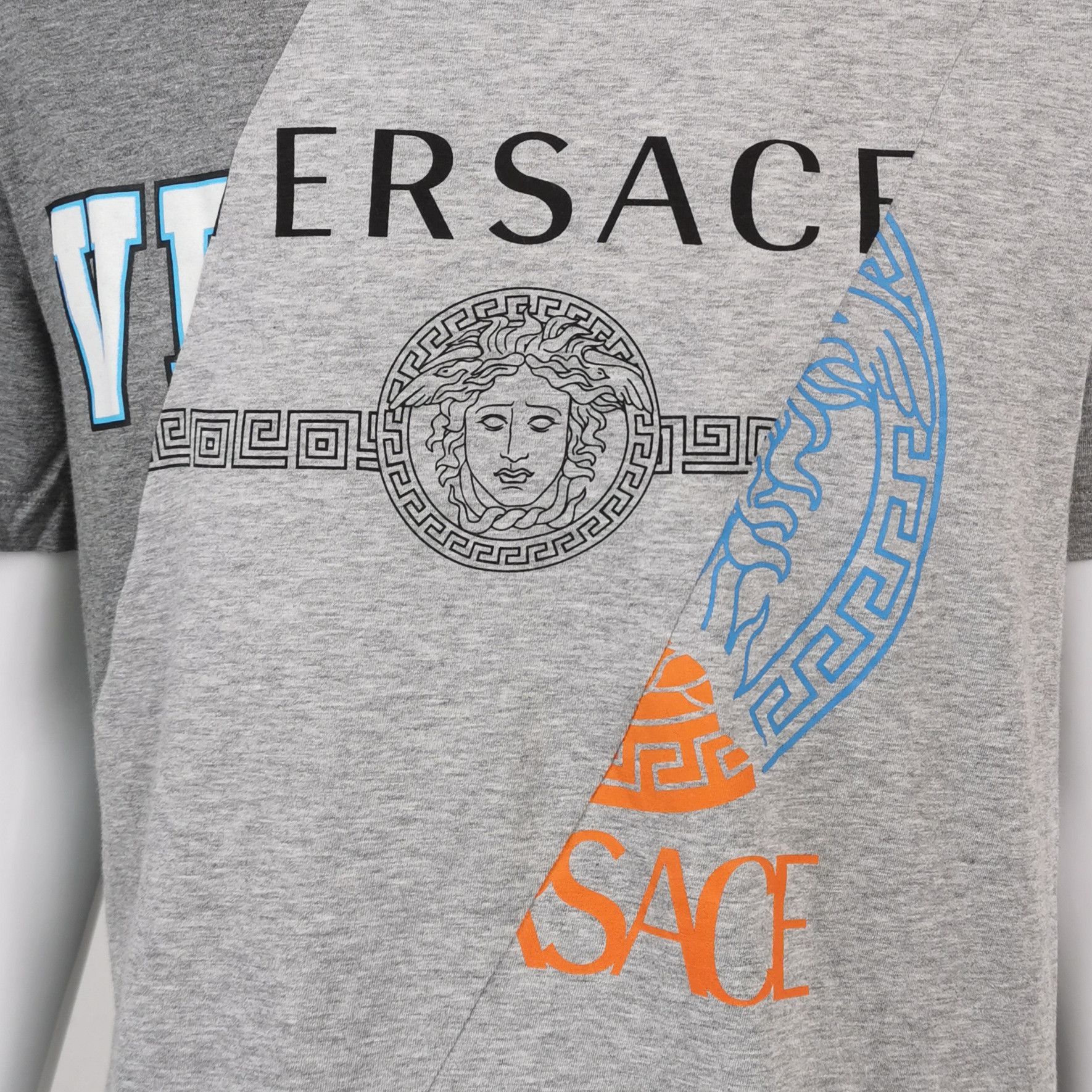 Versace Versace Logo Contrast T-Shirt US M Size US M / EU 48-50 / 2 - 4 Thumbnail