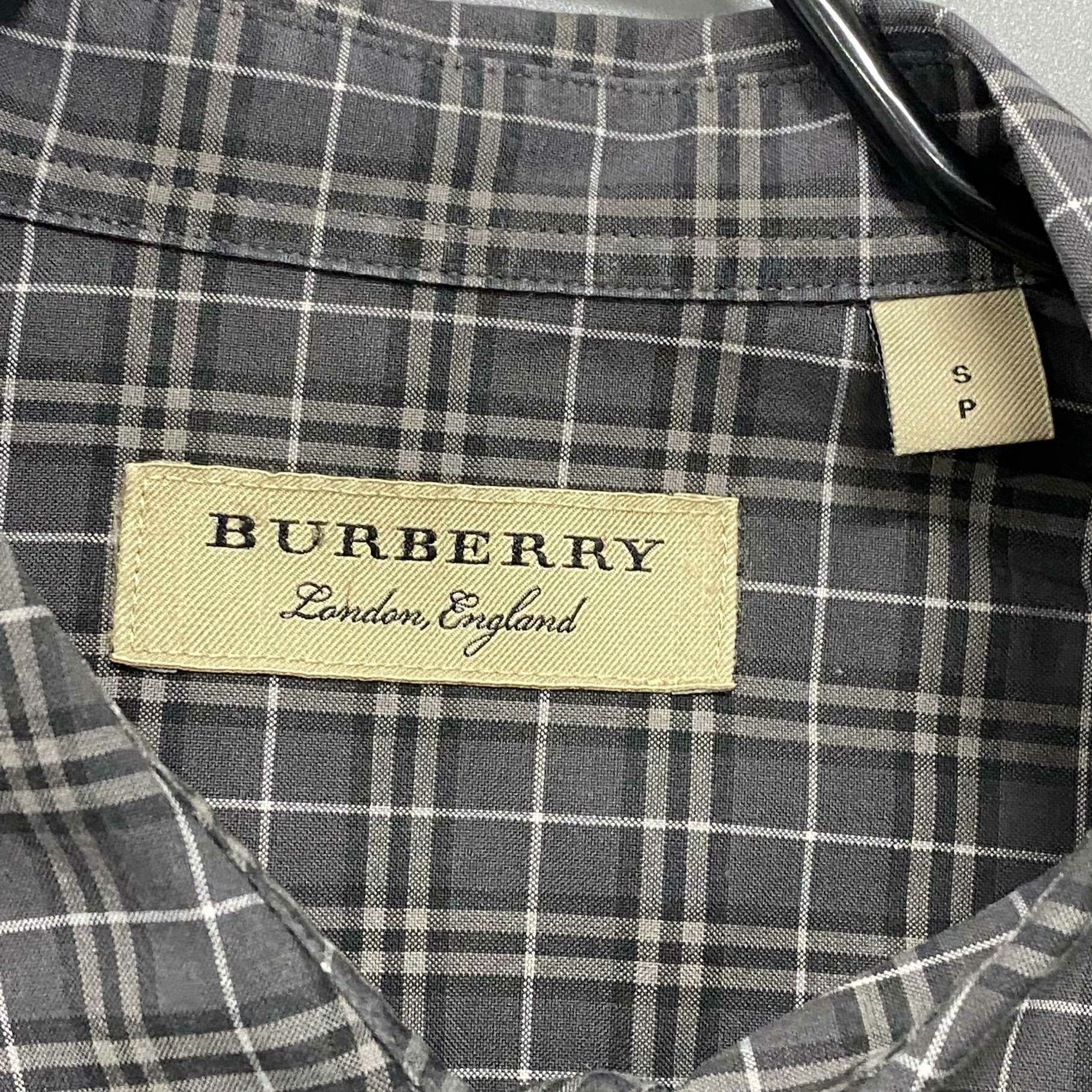 Burberry Burberry Gray Shirt s Men Size US S / EU 44-46 / 1 - 4 Thumbnail