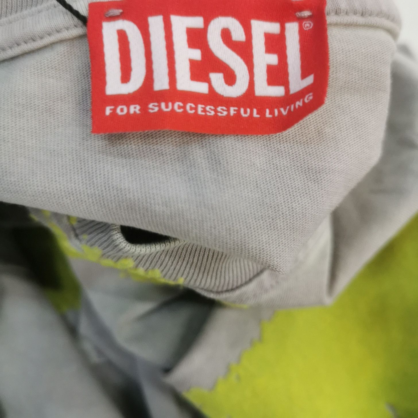 Diesel Diesel Contrast Logo Graphic T-Shirt L Size US L / EU 52-54 / 3 - 6 Thumbnail