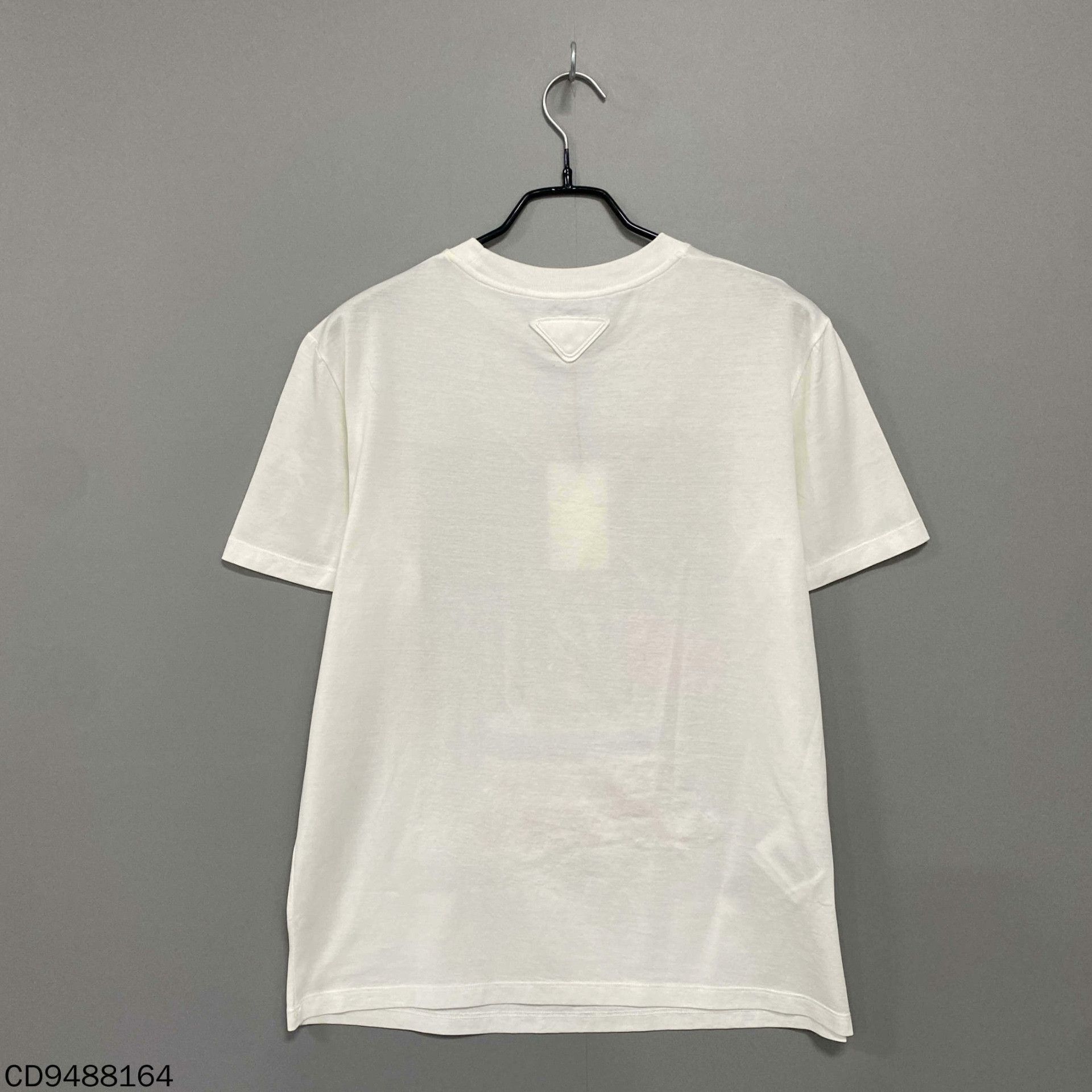 Prada Prada Printed T-Shirt XS Women Size XS / US 0-2 / IT 36-38 - 3 Thumbnail