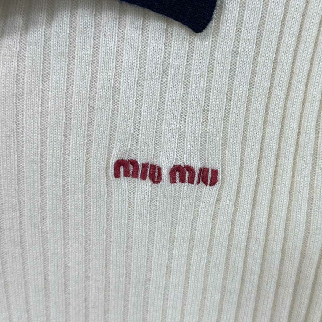 Miu Miu Miu Miu Retro Embroidered T-Shirt it_42 Women Size M / US 6-8 / IT 42-44 - 7 Thumbnail