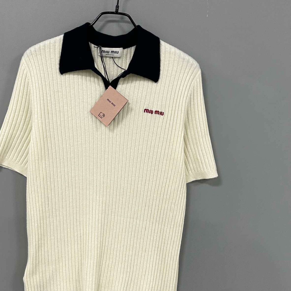 Miu Miu Miu Miu Retro Embroidered T-Shirt it_42 Women Size M / US 6-8 / IT 42-44 - 2 Thumbnail
