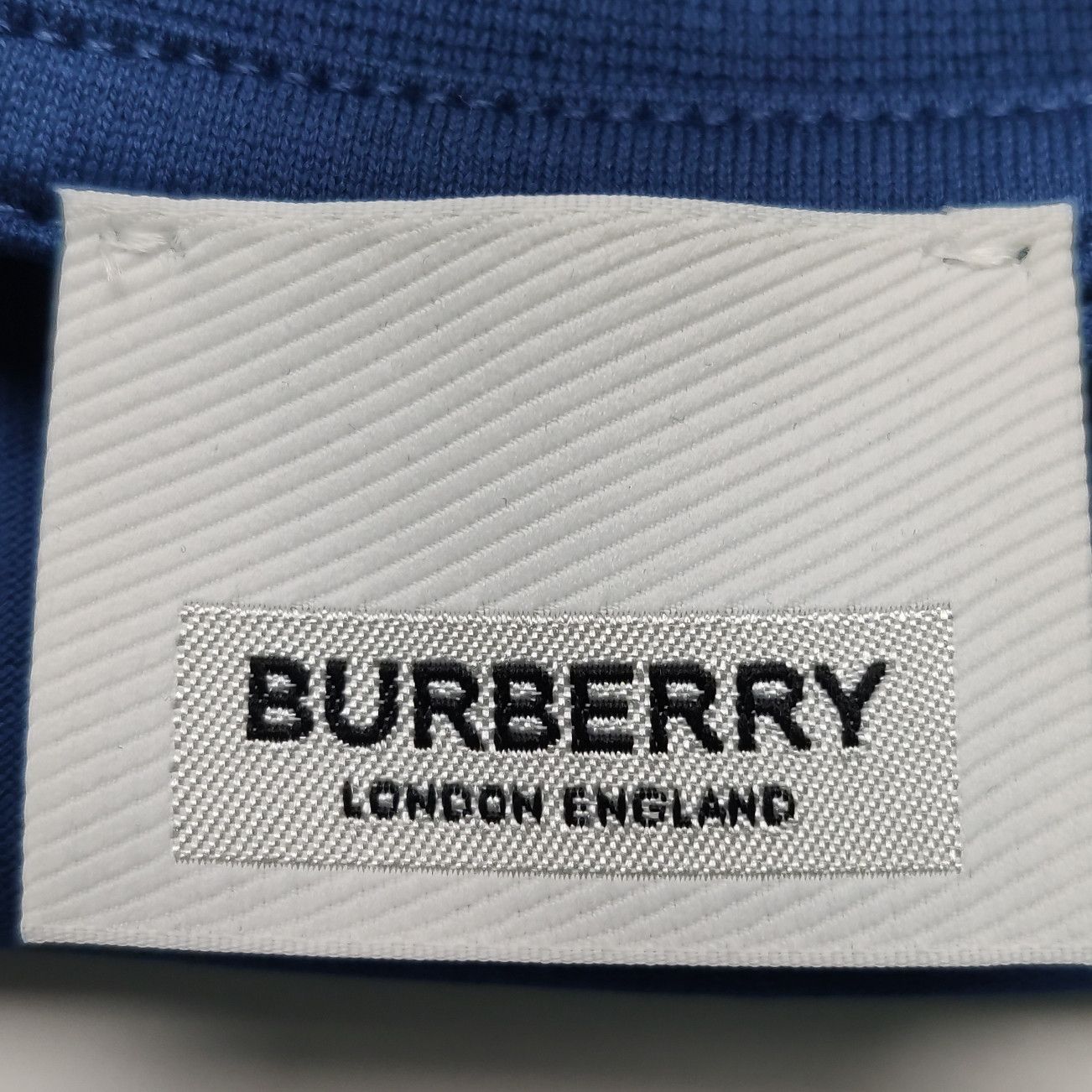 Burberry Burberry Gothic Logo Graphic T-Shirt XL Size US XL / EU 56 / 4 - 7 Thumbnail