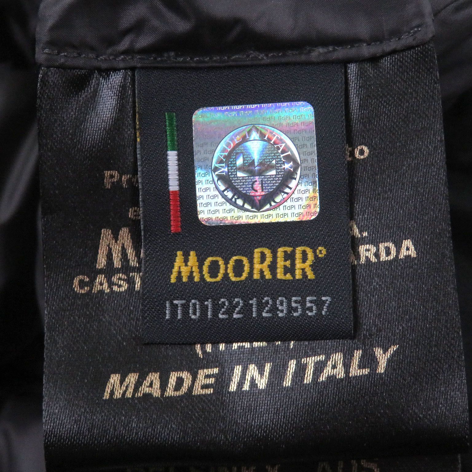 MooRER Moorer Moorer Helsinky Down 2way Coat Plastic / Synthetic Outerwear DUTY FREE for USA Size ONE SIZE - 11 Thumbnail