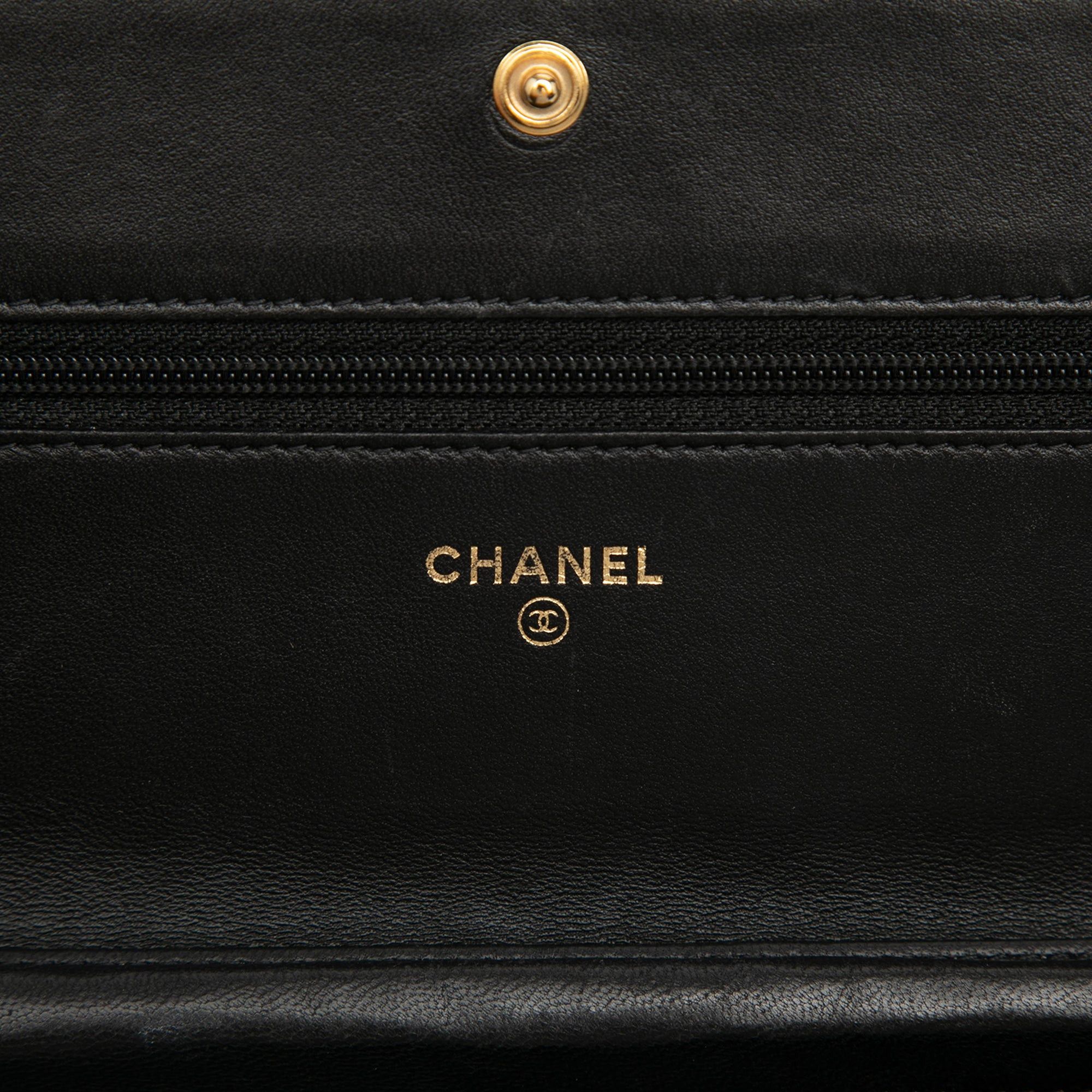 Chanel Quilted Lambskin Crest Wallet On Chain Size ONE SIZE - 5 Thumbnail