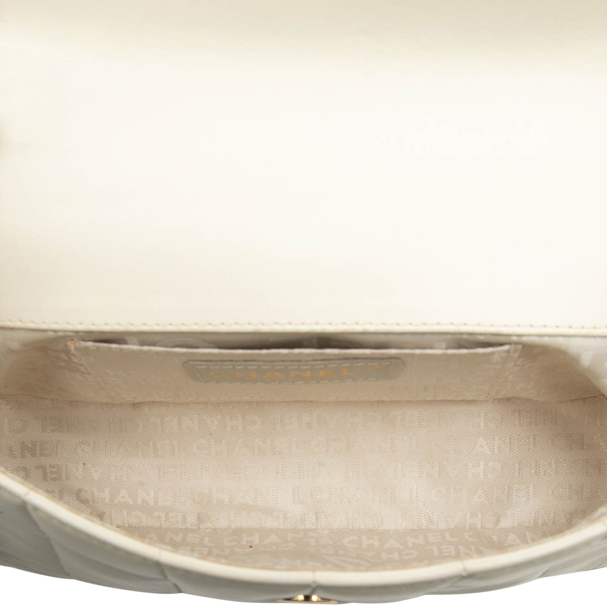 Chanel Mini Lambskin Chocolate Bar Camellia Flap Size ONE SIZE - 4 Thumbnail