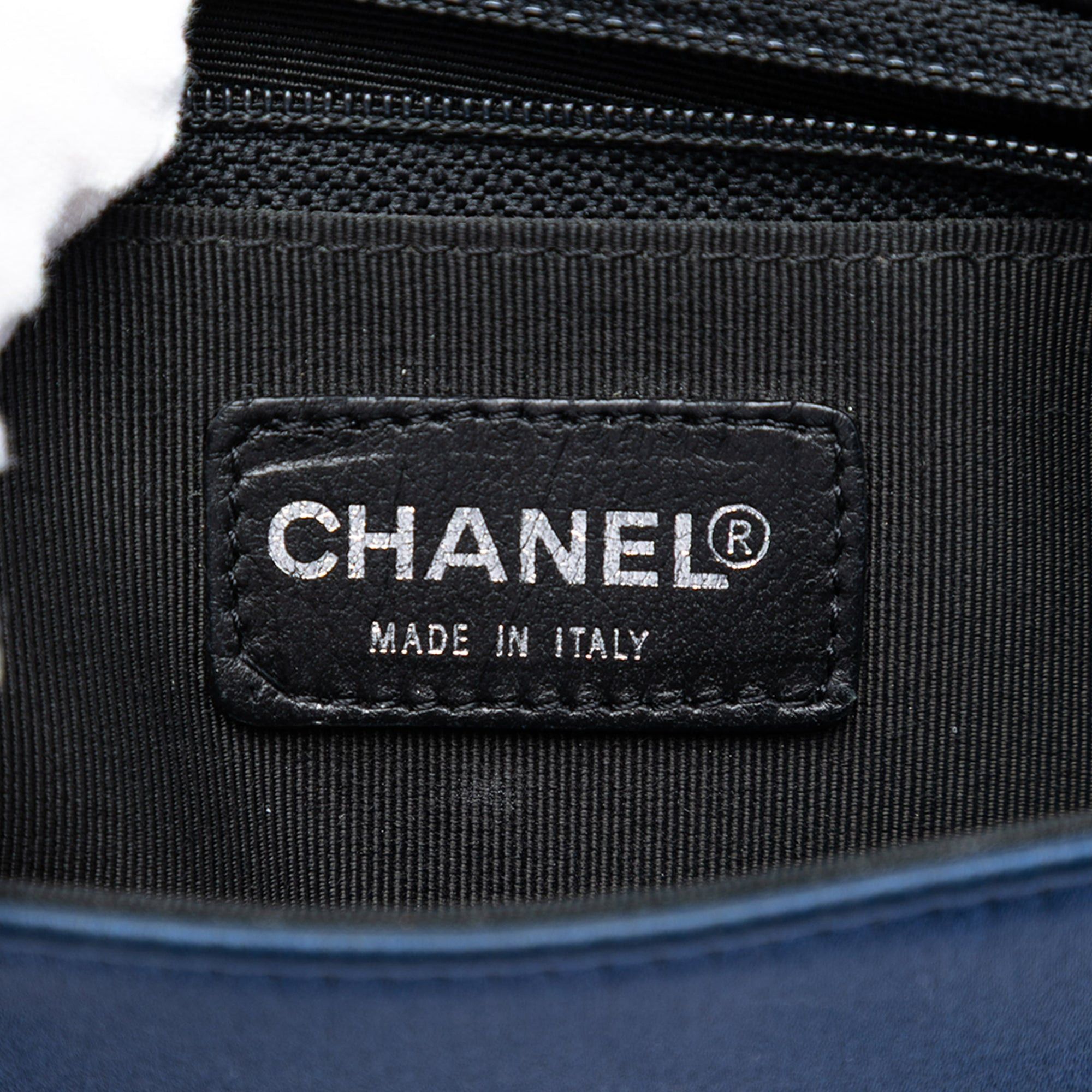 Chanel Mini Chocolate Bar Satin Shoulder Bag Size ONE SIZE - 5 Thumbnail