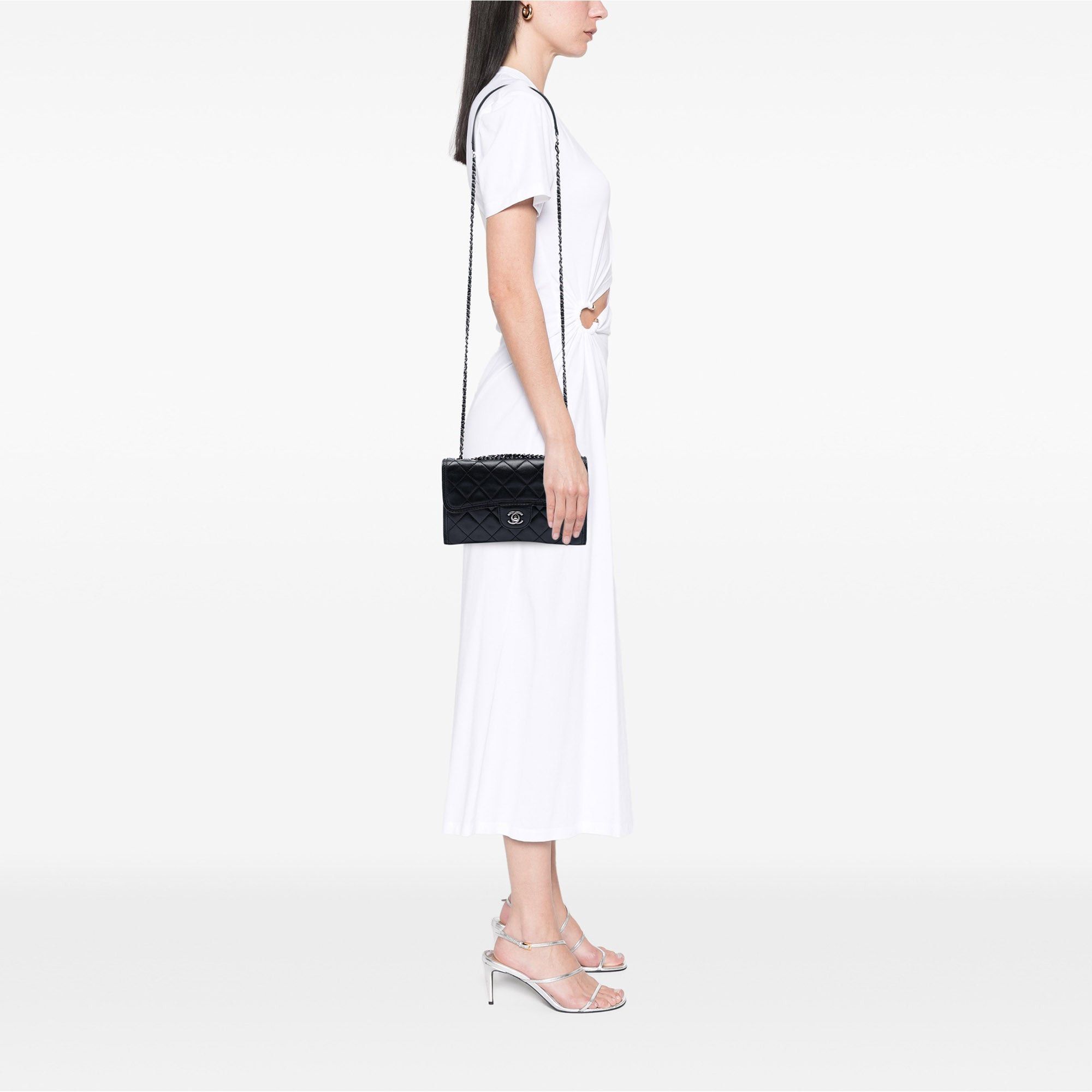 Chanel Small Quilted Lambskin Citizen Zip Flap Size ONE SIZE - 7 Thumbnail