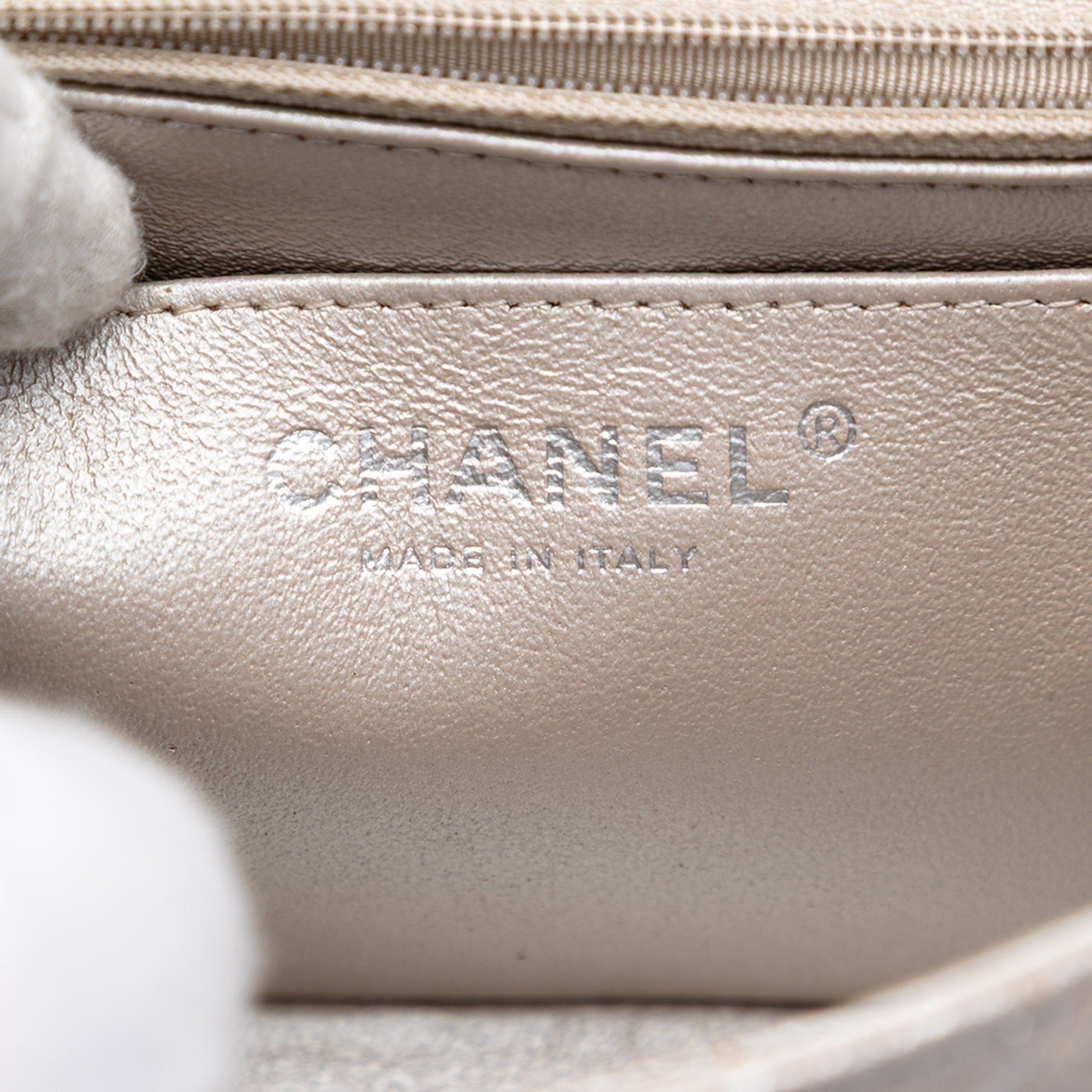 Chanel Mini Square Classic Metallic Lambskin Single Flap Size ONE SIZE - 5 Thumbnail