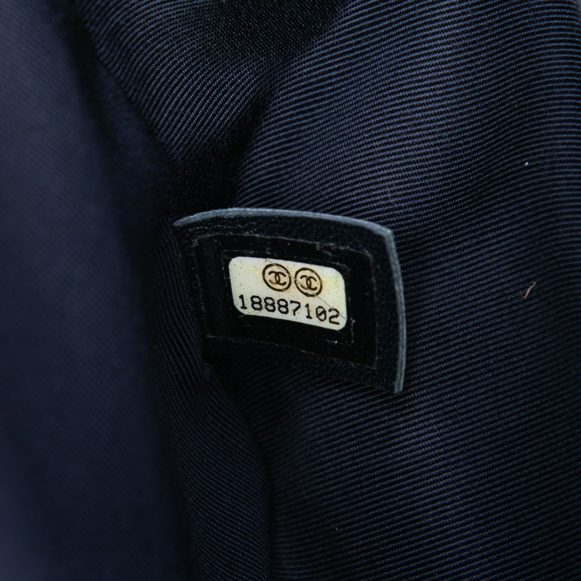 Chanel Old Medium Lambskin Embossed Cube Boy Flap Size ONE SIZE - 6 Thumbnail