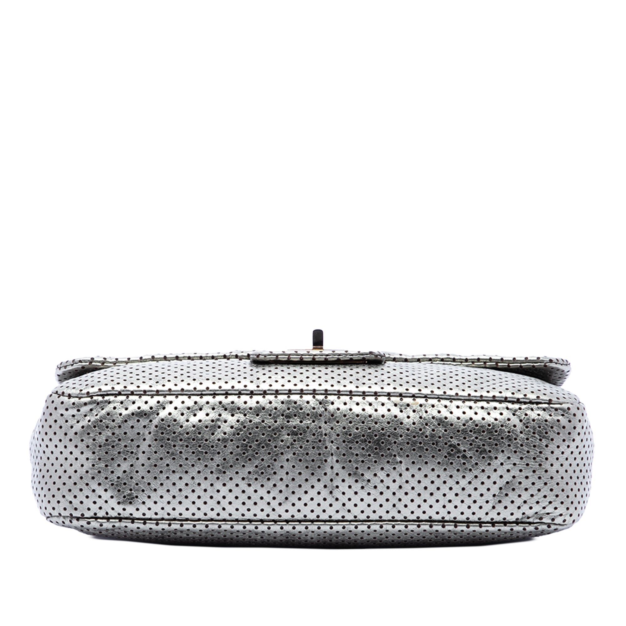 Chanel Medium Reissue Perforated Calfskin Drill Flap Size ONE SIZE - 3 Thumbnail